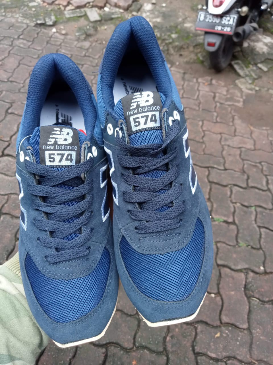 Sepatu New Balance 574 Sneakers Terbaru Dan Termurah Seluruh