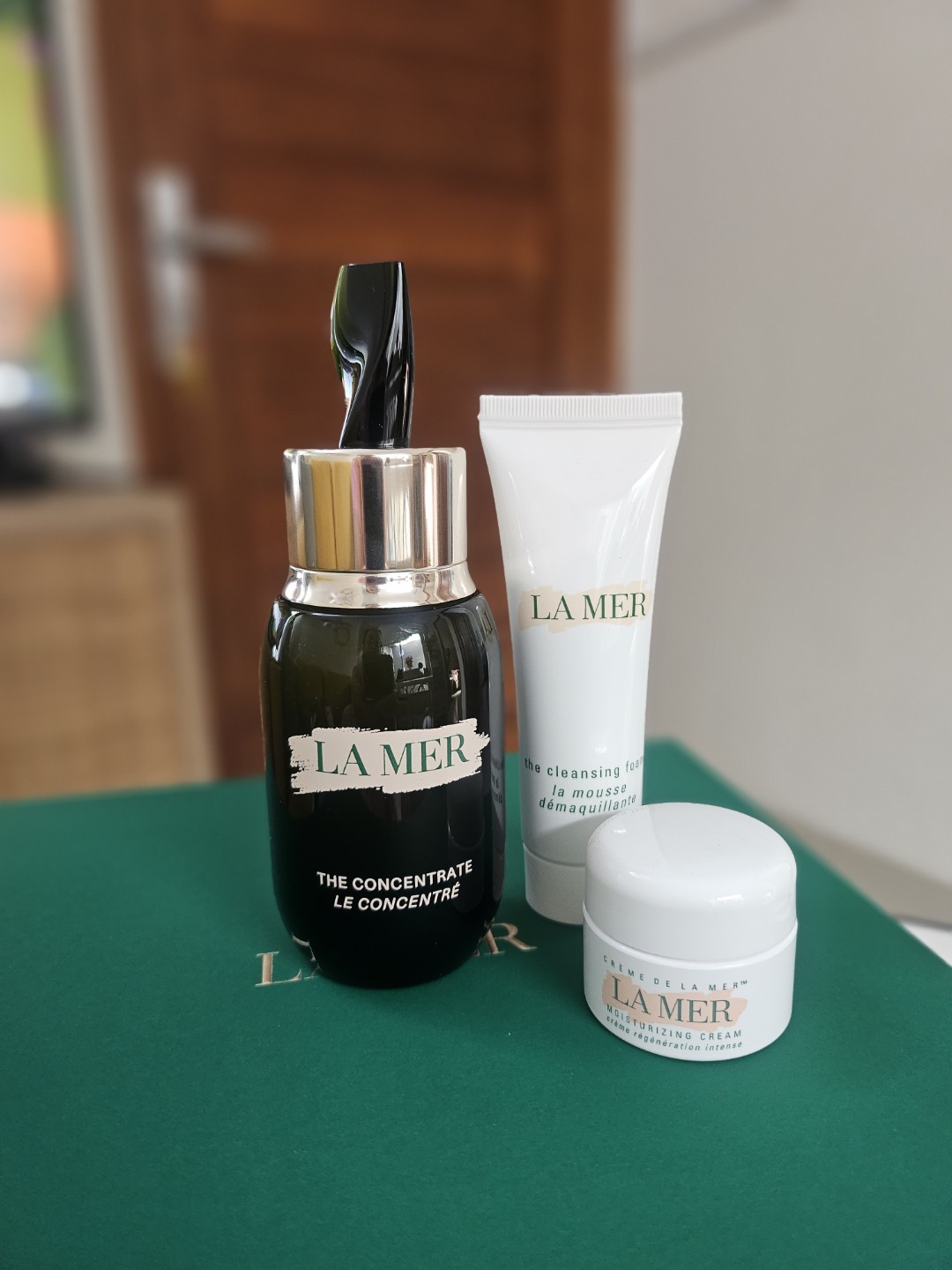 CRÈME DE LA MER THE CONCENTRATE 15ml ドゥ・ラ・メールの目元美容液