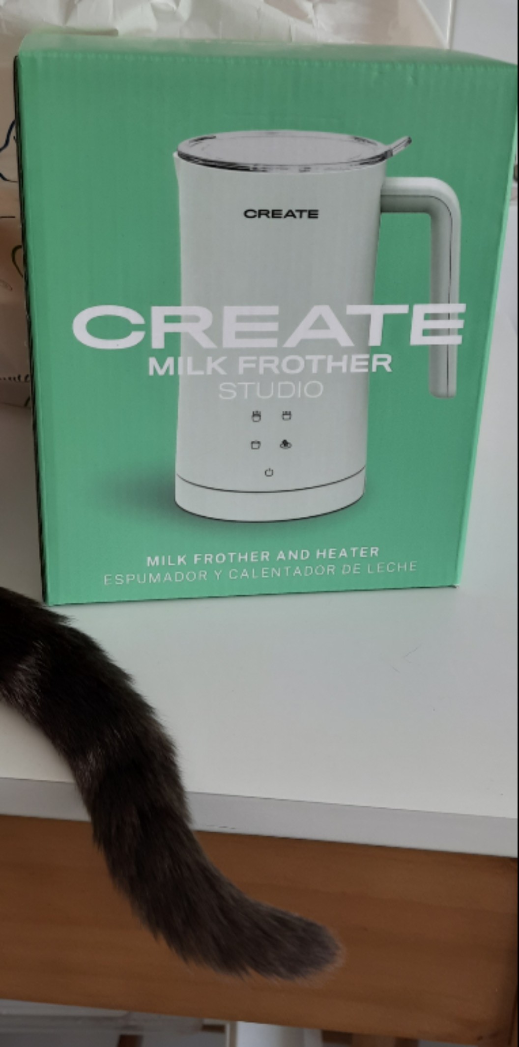 CREATE - Espumador calentador de leche - 4 funciones, 580ml, recogecables -  MILK FROTHER STUDIO
