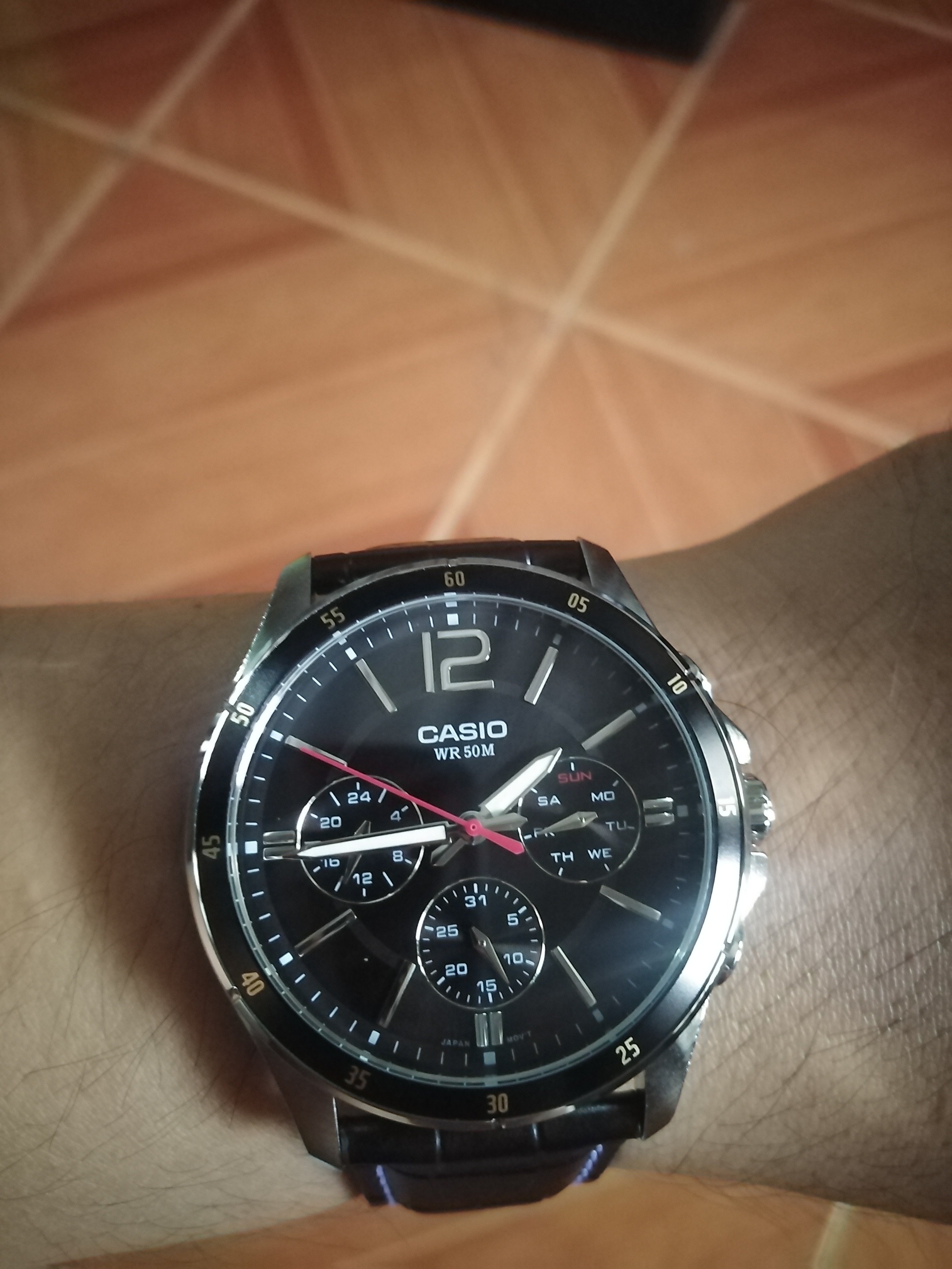 Casio (MTP-1374L-1AVDF) Black Leather Strap 50 Meter Date Display