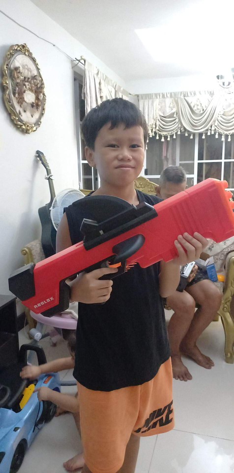 Nerf Roblox Shark Seeker Lançador com 3 dardos - Loja Zuza