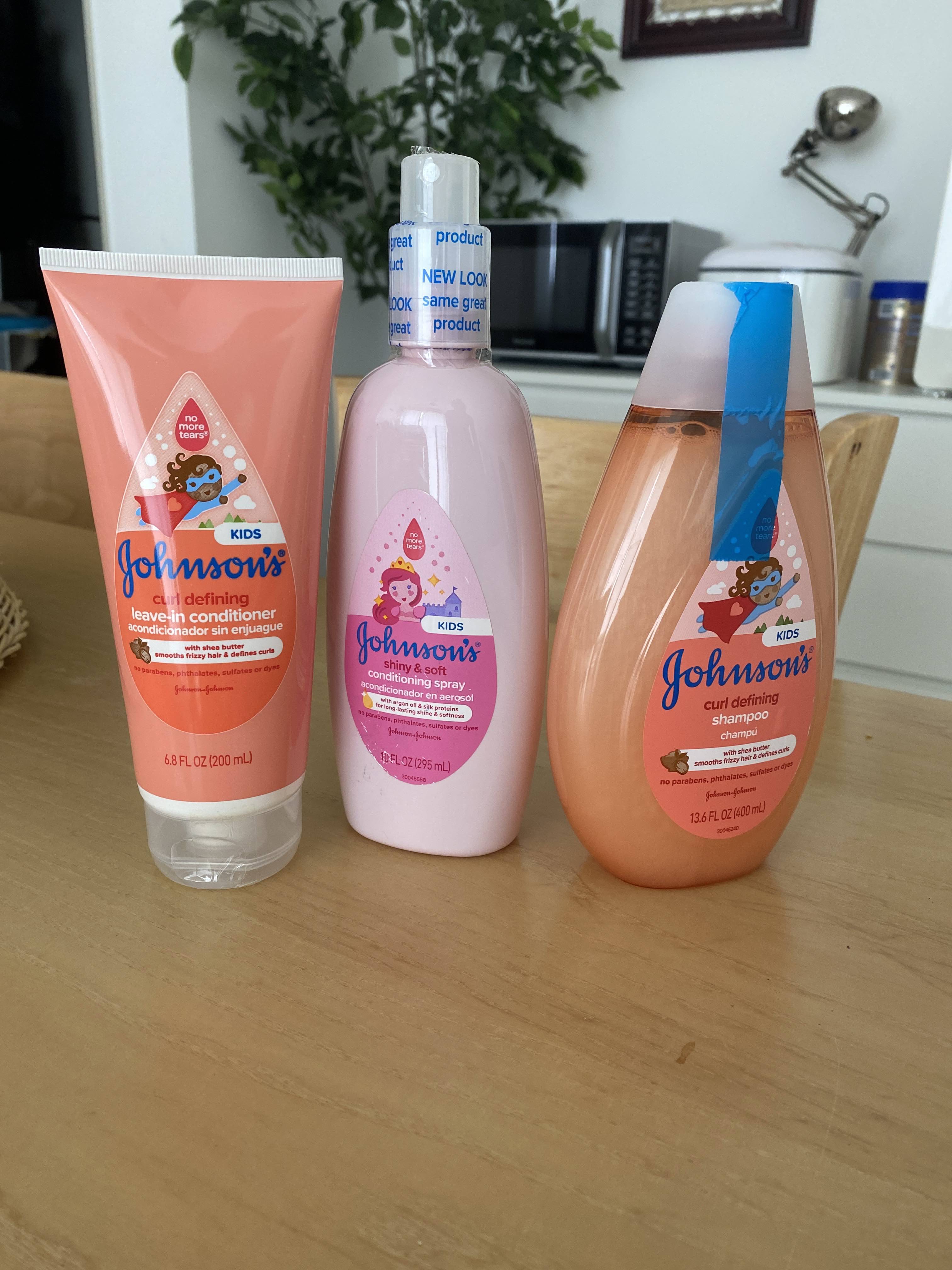 Johnson's Curl Defining Shampoo Curl and Conditioner Curl for Kids