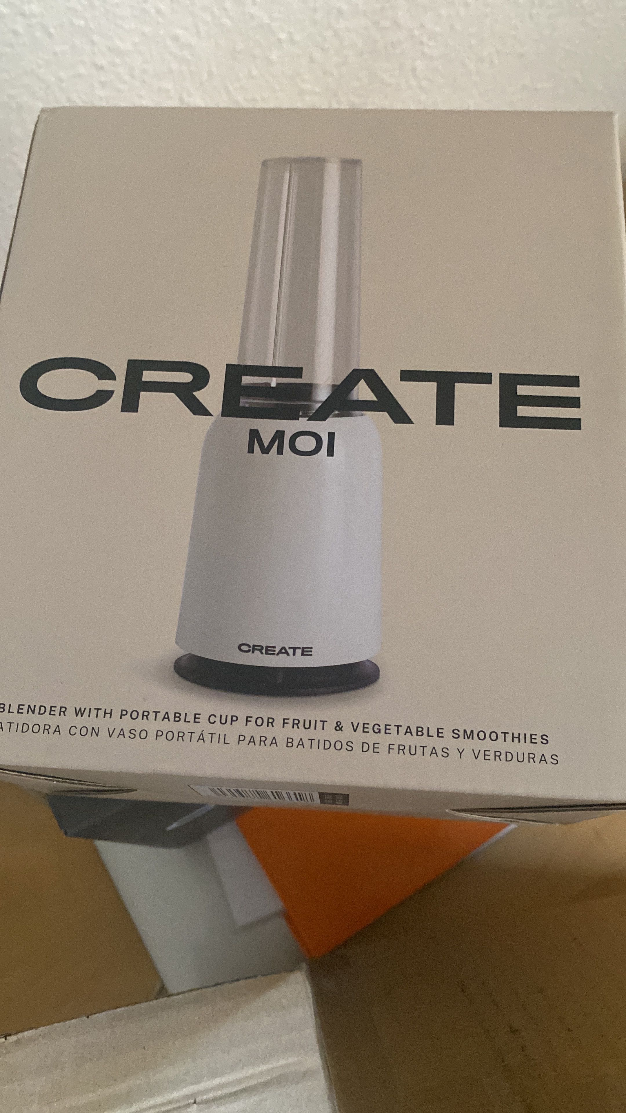 CREATE - MOI STUDIO - Batidora con vaso portátil