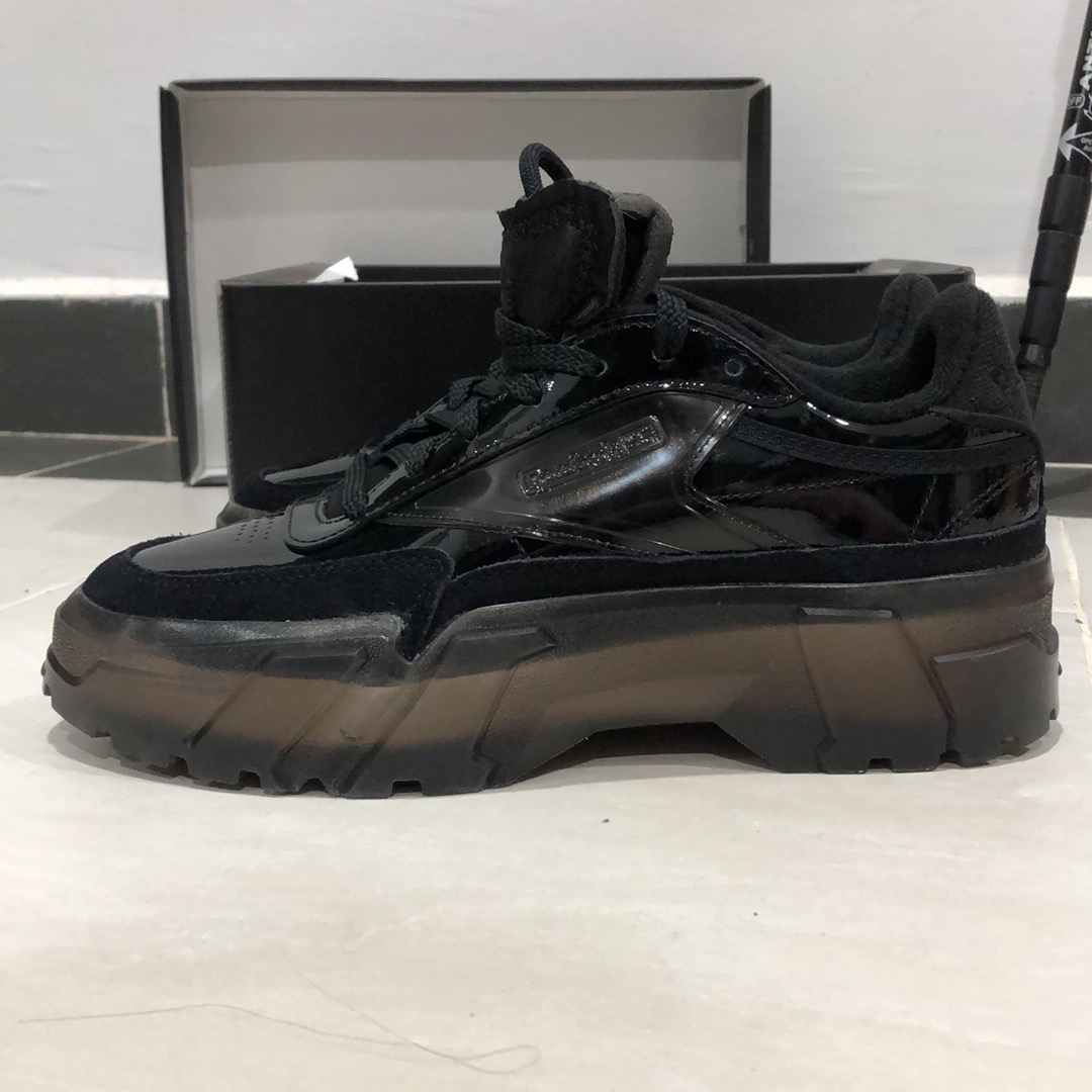 Black Cardi B Shoes Size 10 Reebok Cardi B Club C V2 Women's Shoes