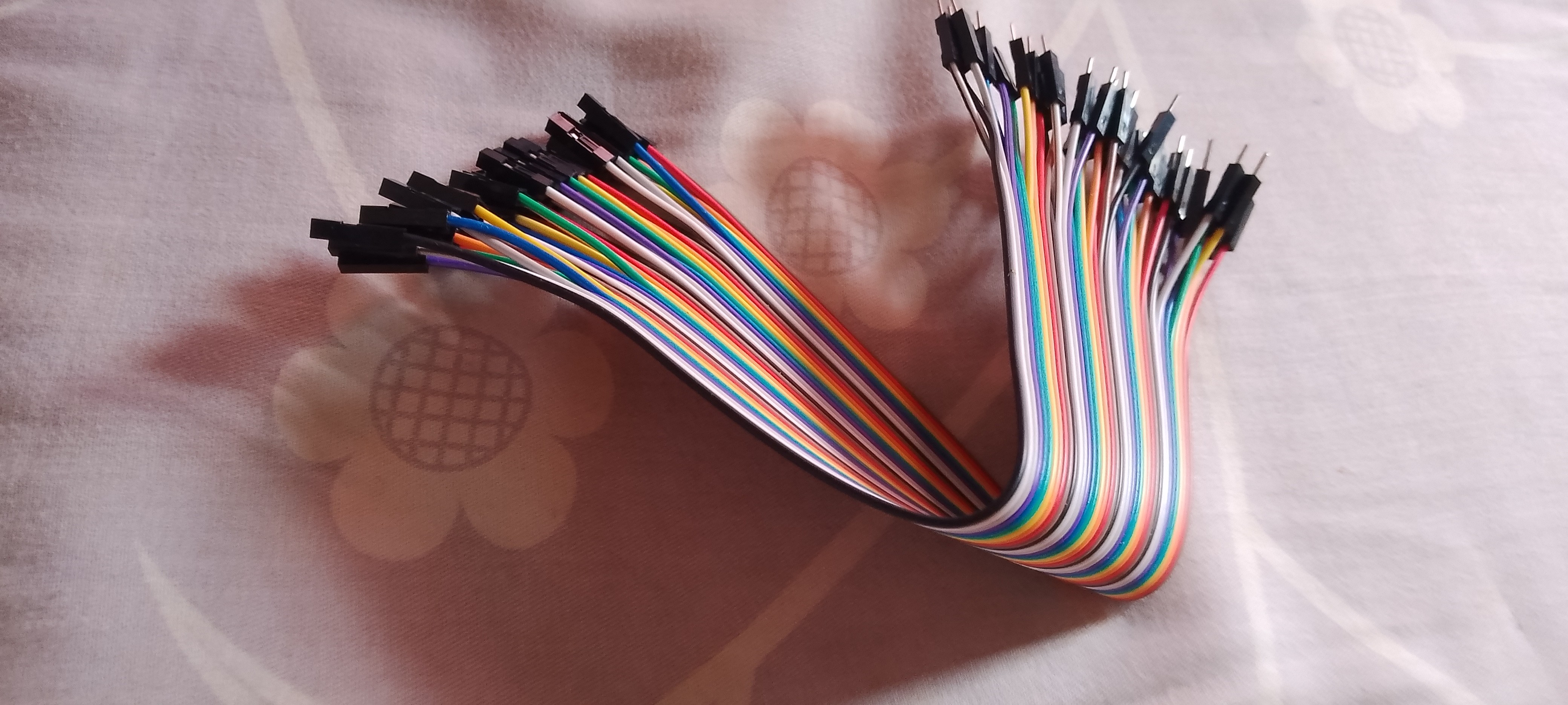 Oiyagai 120 Stück Dupont Kabel Set – 20cm Female to Female Jumper Wire, 40 Pin Flachband Kabel, Steckbrücken für Arduino, Raspberry Pi, Breadboard & DIY Elektronik Projekte