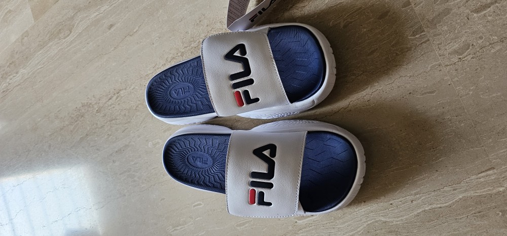 Fake fila clearance slides