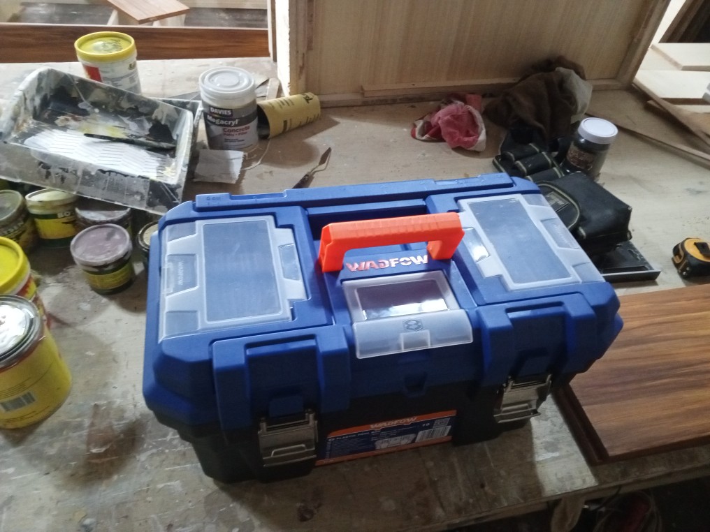 WADFOW Plastic Tool Box Organizer Storage Toolbox Plastic, Metal Buckle  13, 16, 19 WFHT