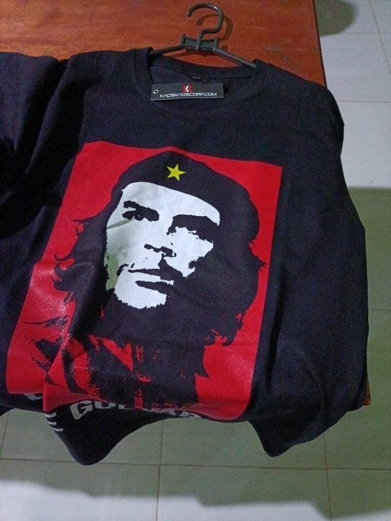 New: Blu Caribe Che Guevara Unisex Cotton T-Shirt, Red/Black, Size XL