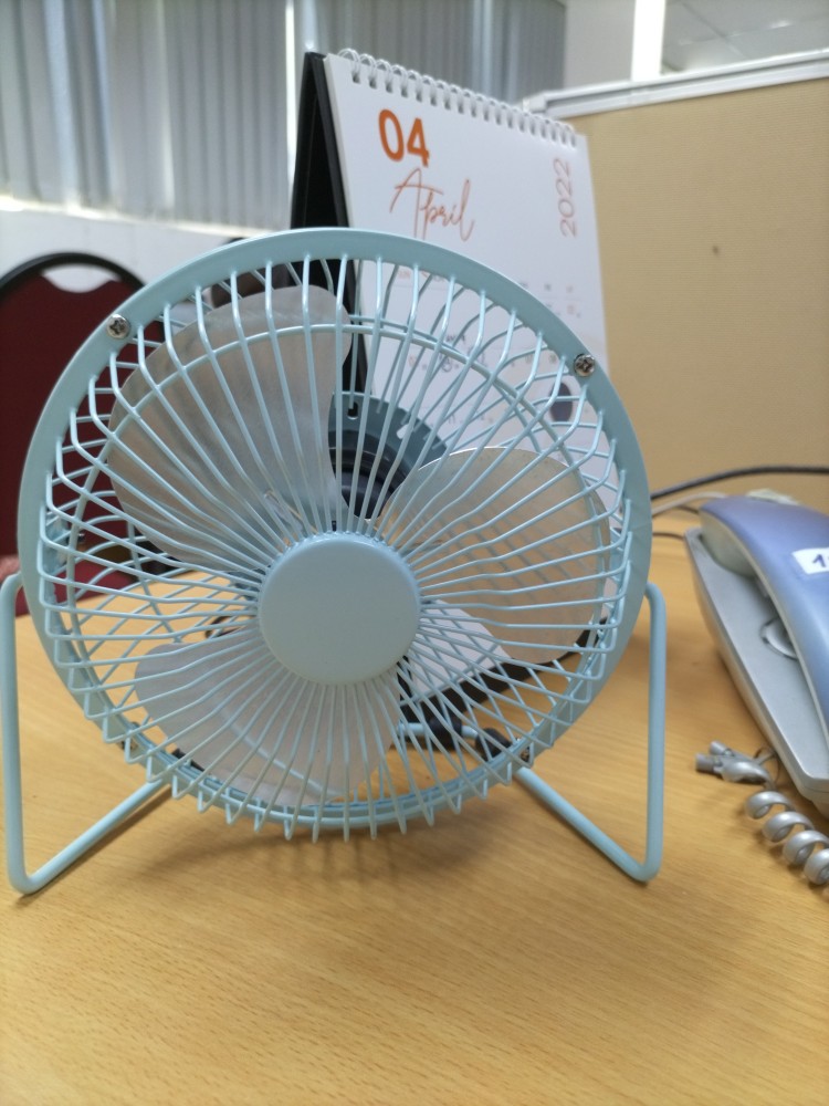 Quạt Usb Mini Fan Lileng 819 Loại 3, Very Small Desk Fan Kmart