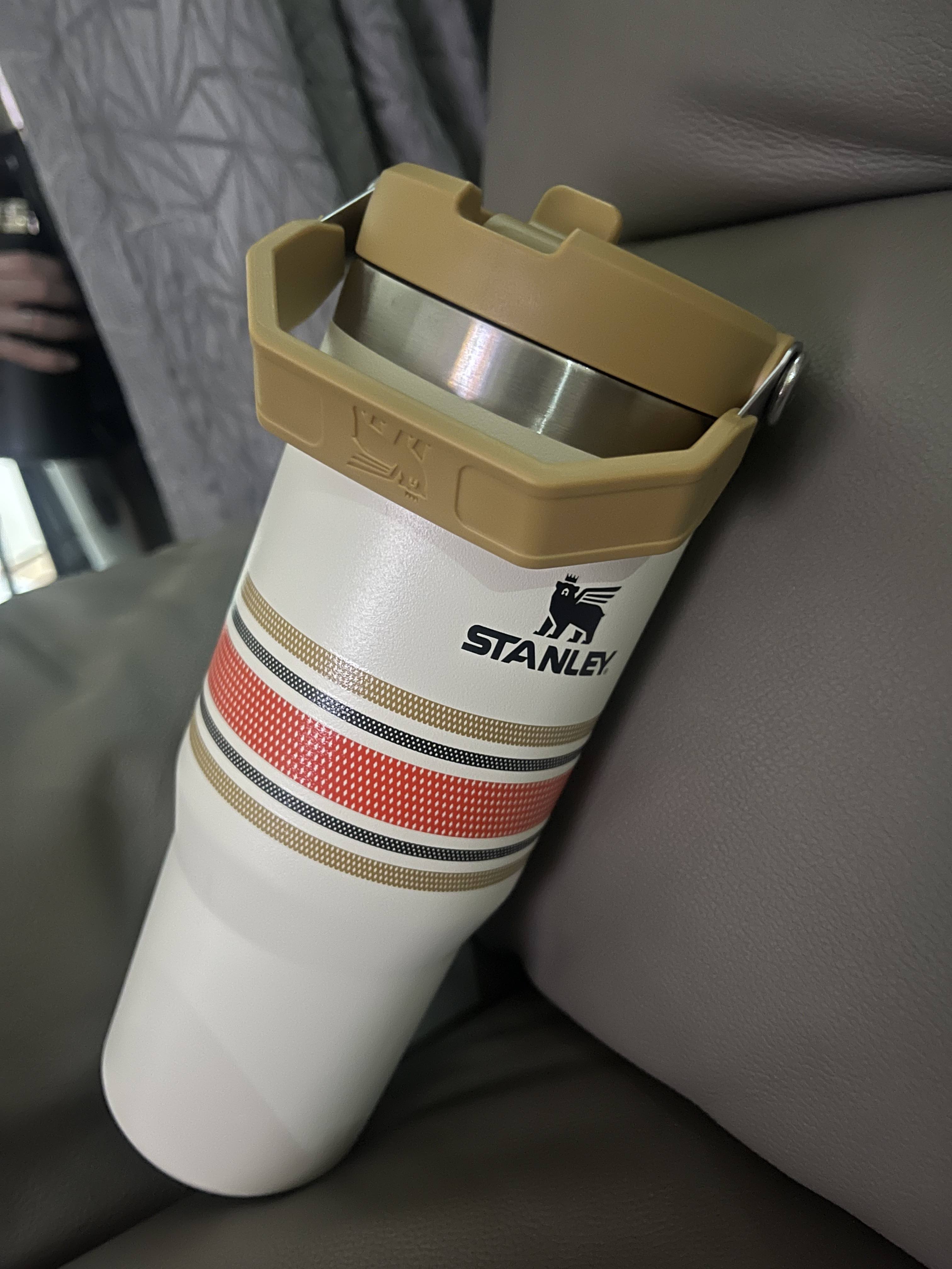 Stanley Varsity IceFlow Flip Straw Tumbler 30 oz. – Chris Sports