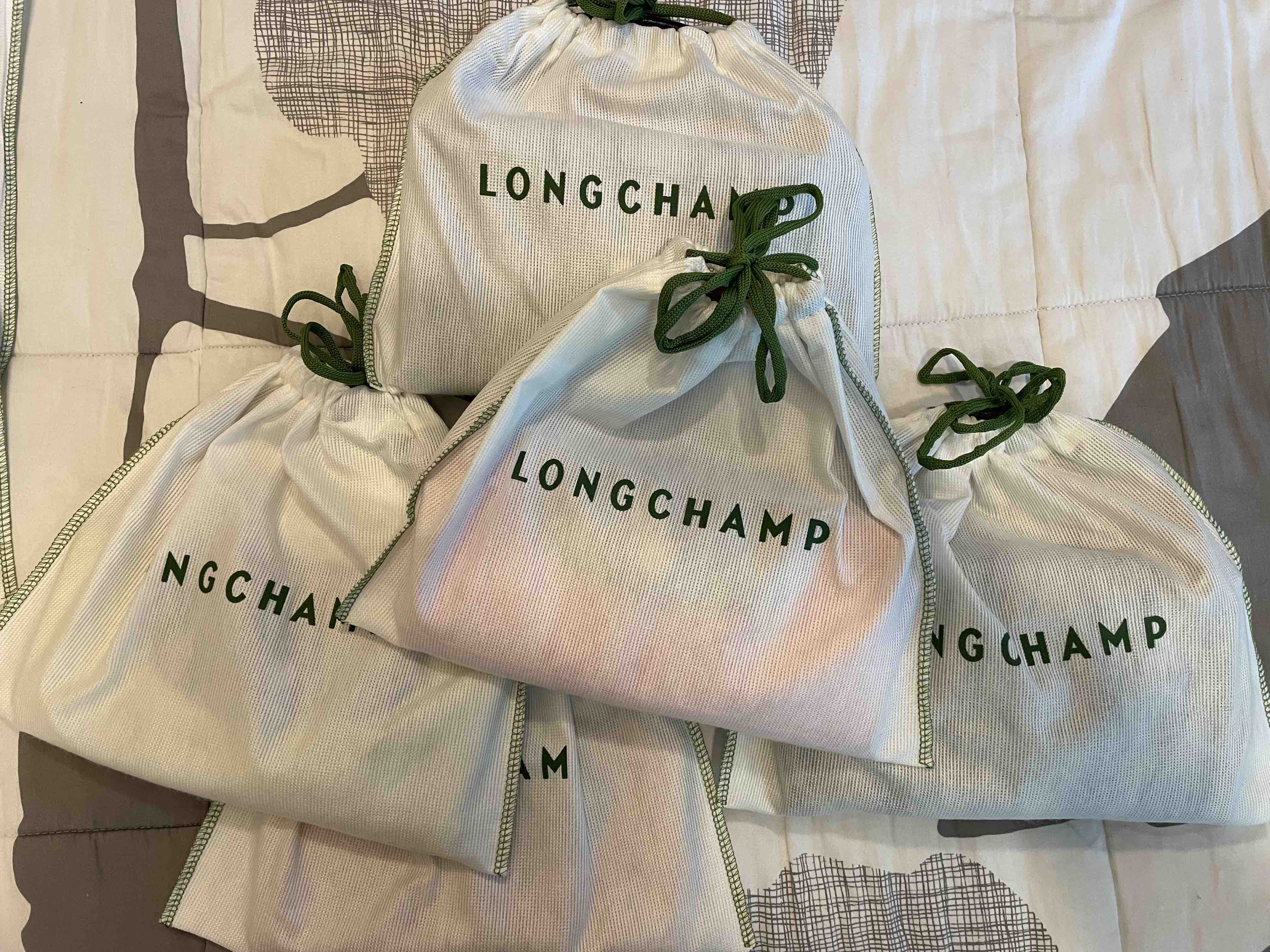 Longchamp dust bag original hotsell