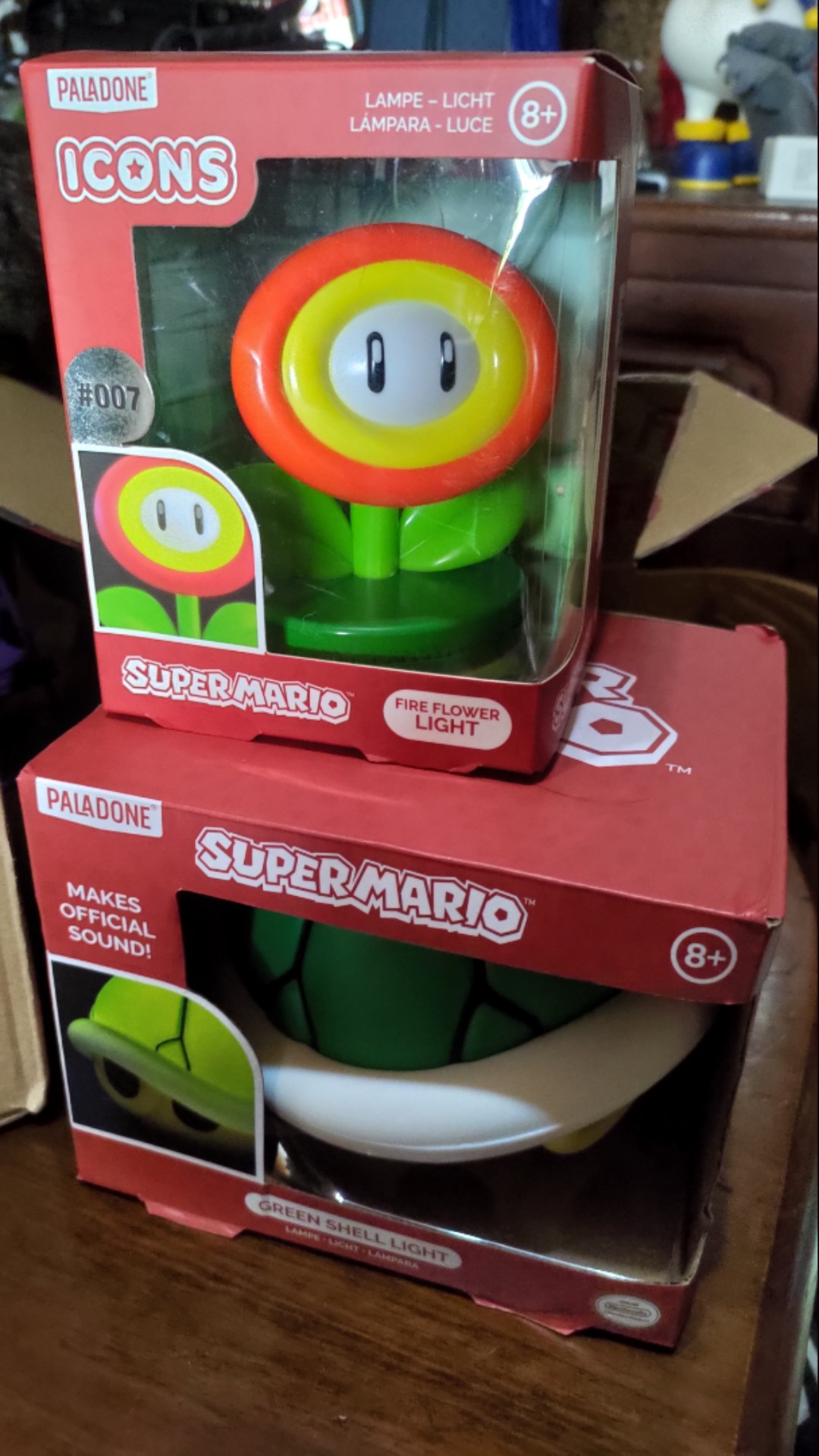 Lámpara Super Mario: Fire Flower. Merchandising