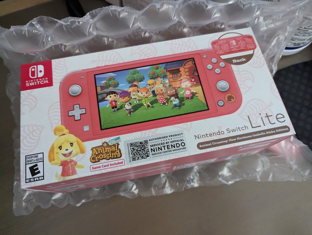 Nintendo Official Store] Nintendo Switch Lite Animal Crossing: New