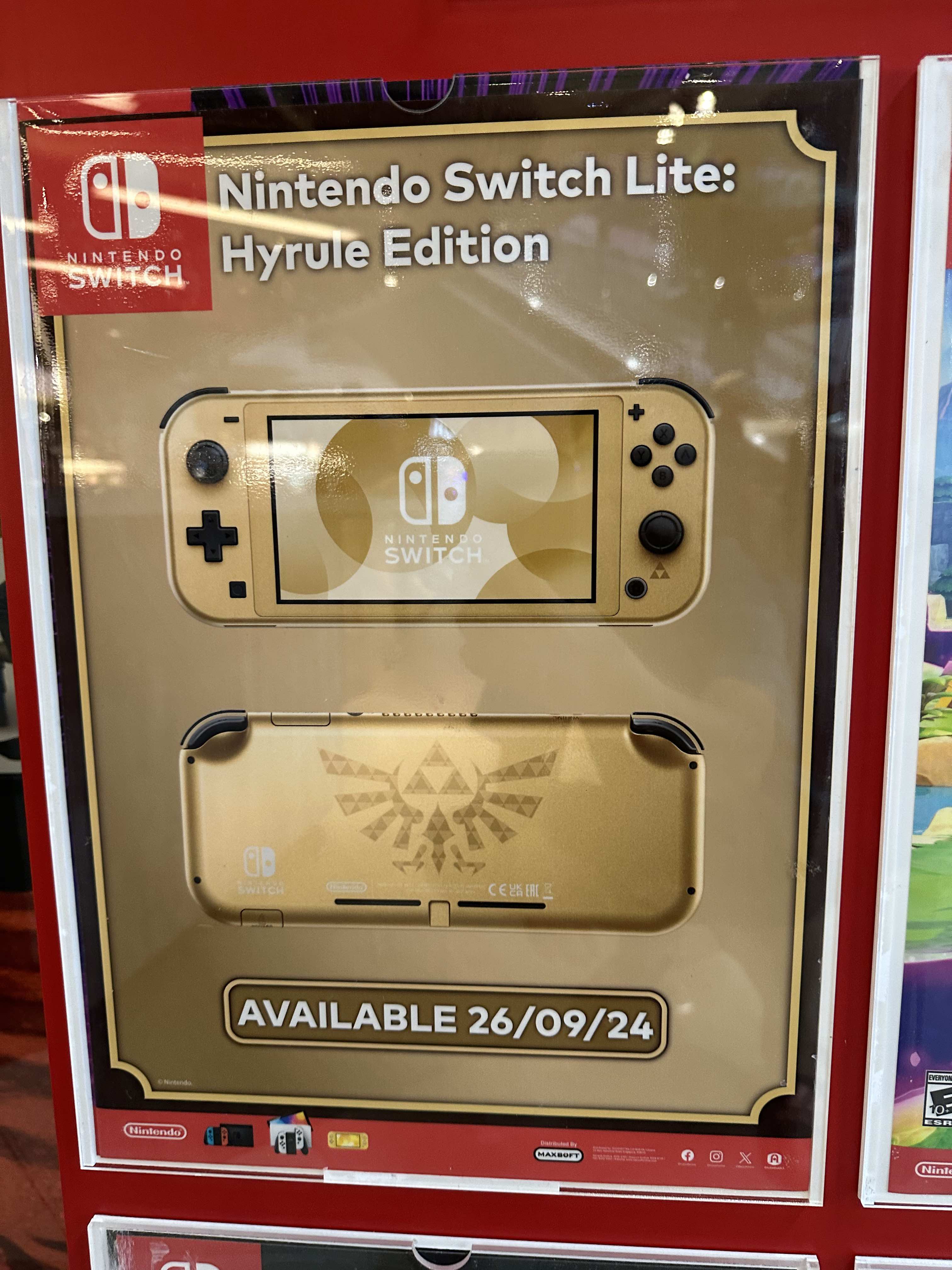 Nintendo Official Store] Nintendo Switch Lite: Hyrule Edition
