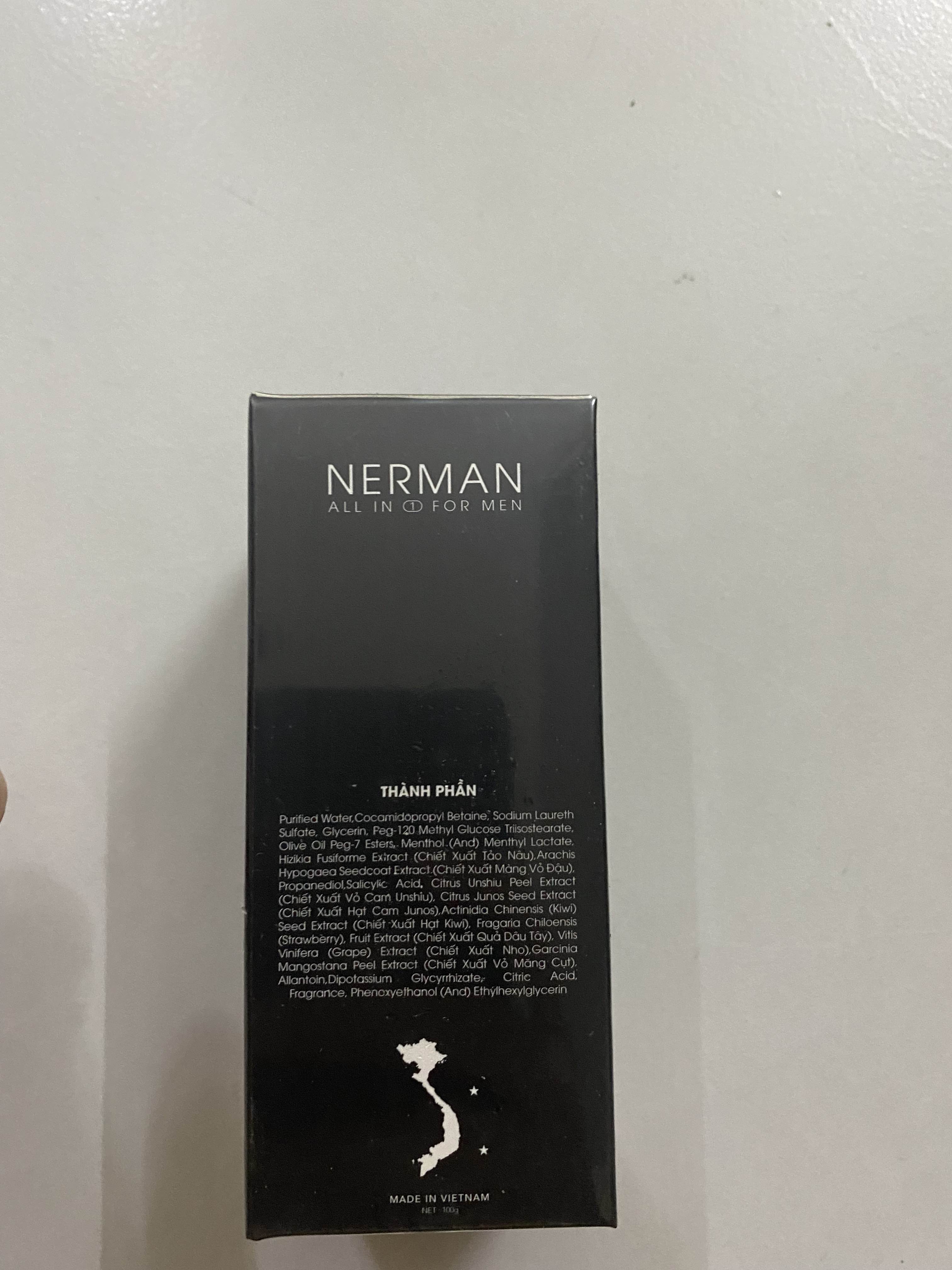 Pantyhose kiygan mushuklarni tomosha qiling