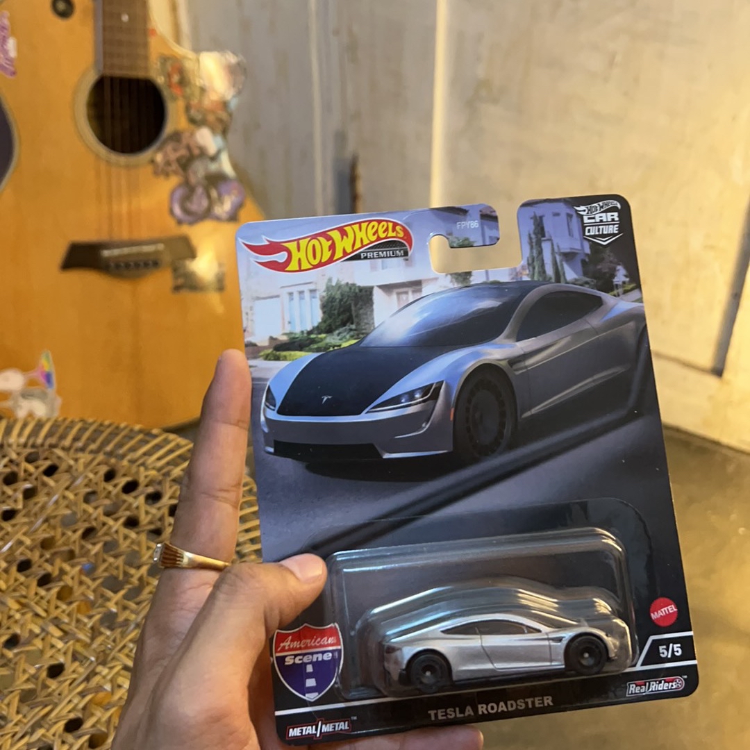 Tesla roadster 2020 sales hot wheels