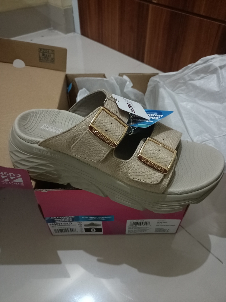skechers thrive sandals