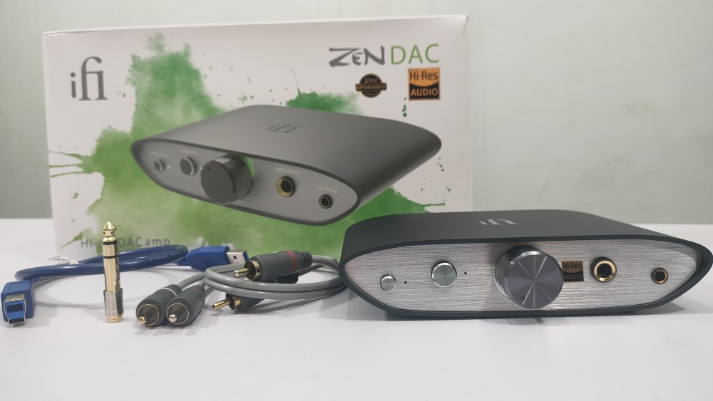 zen dac v2  iFi ZEN DAC V2 - Desktop Digital Analog Converter With USB 3.0  B Input only/Outputs: 6.3mm Unbalanced / 4.4mm Balanced/RCA - MQA DECODER -  Audio System Upgrade (Unit Only)