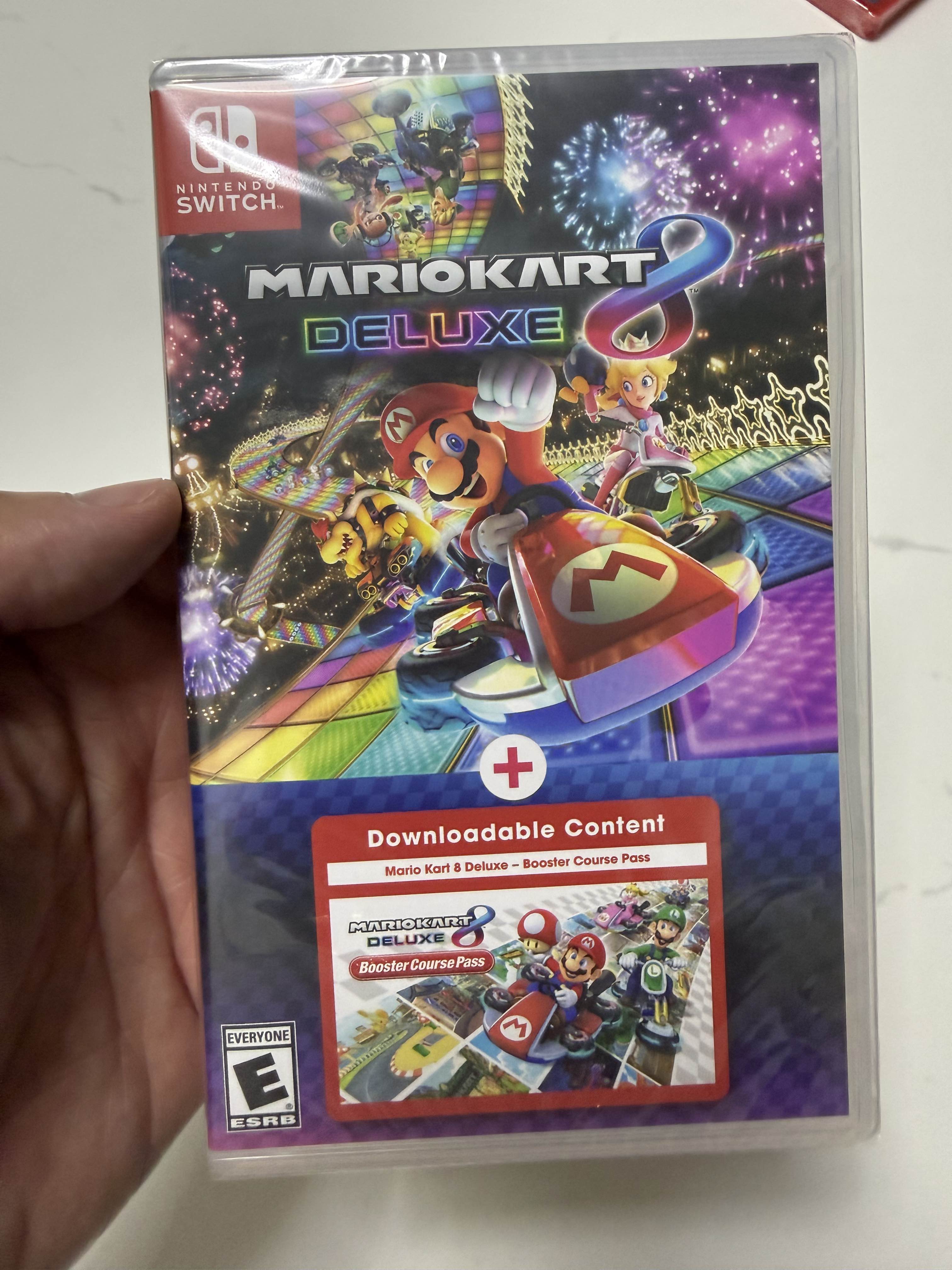 Nintendo Official Store] Mario Kart 8 Deluxe + Booster Course Pass