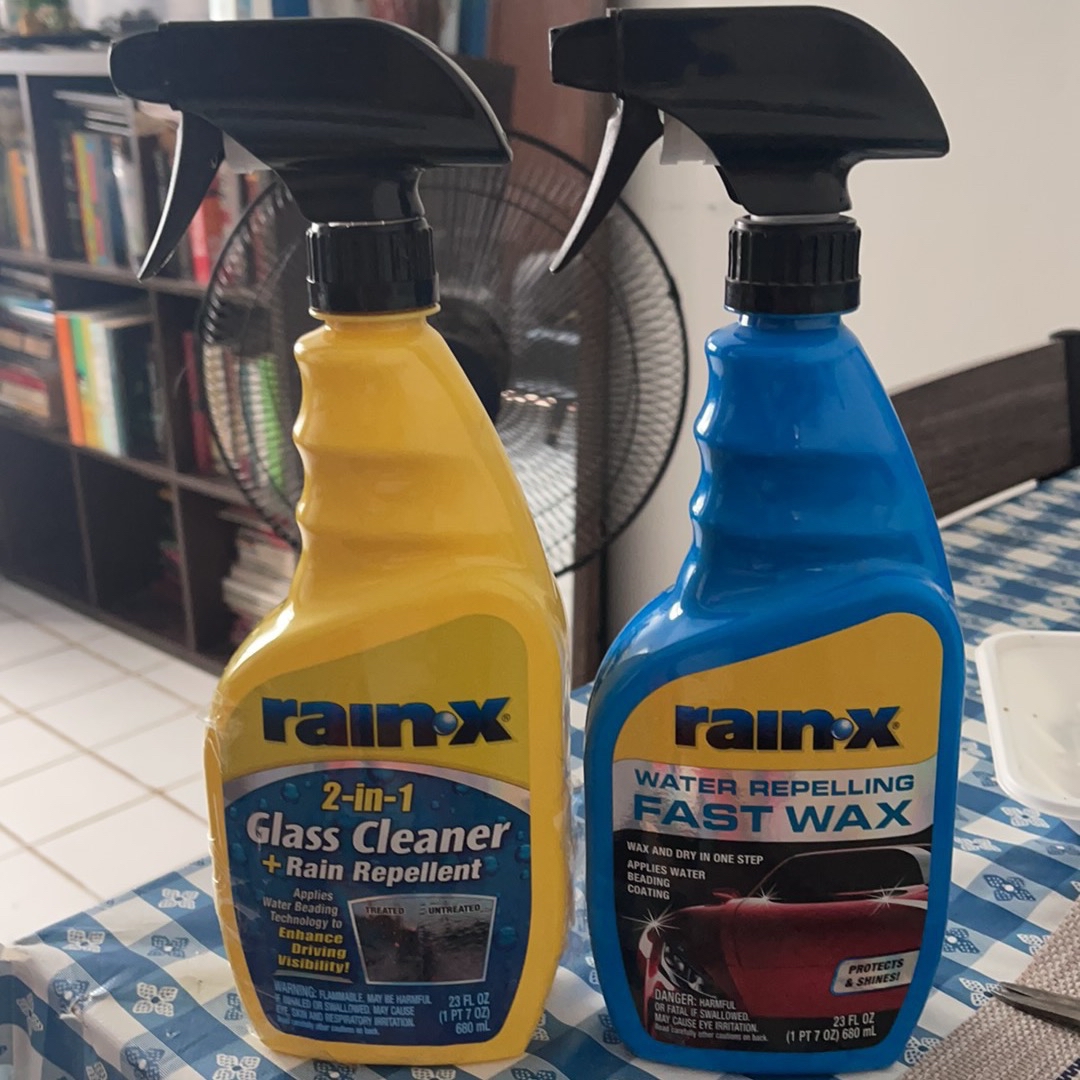 Rain-X 2-IN-1 Spray Fast Wax and Water Repellent - 620118W