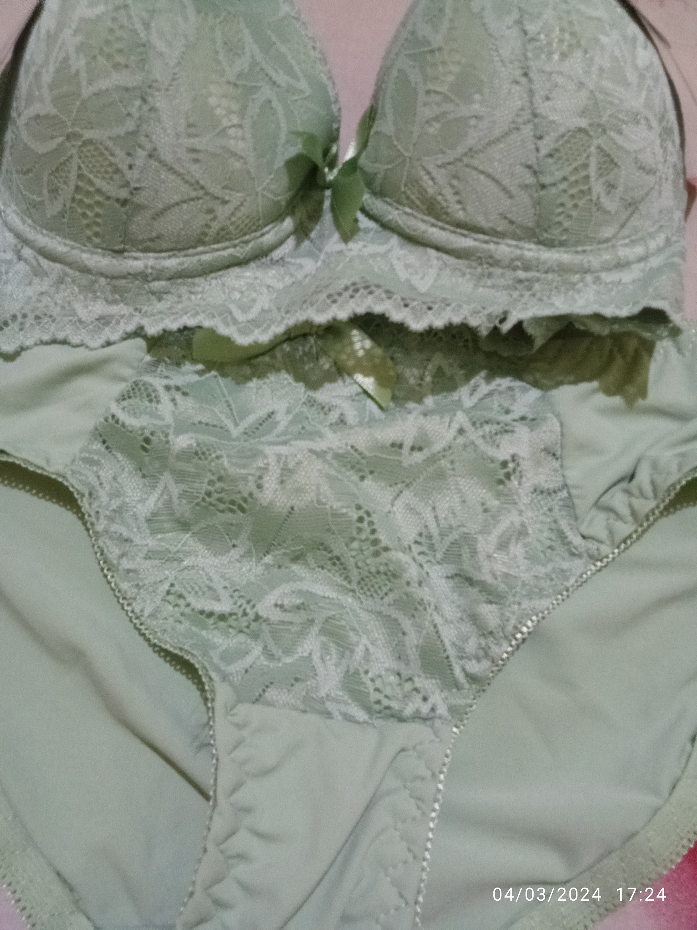 BRA SET CREATIVE22 BH + CD SETELAN/pakaian dalam wanita/bra set sexy impor