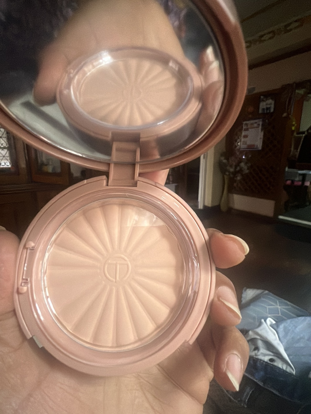 O.TWO.O Rose Gold Compact Powder 9114 | Daraz.com.np