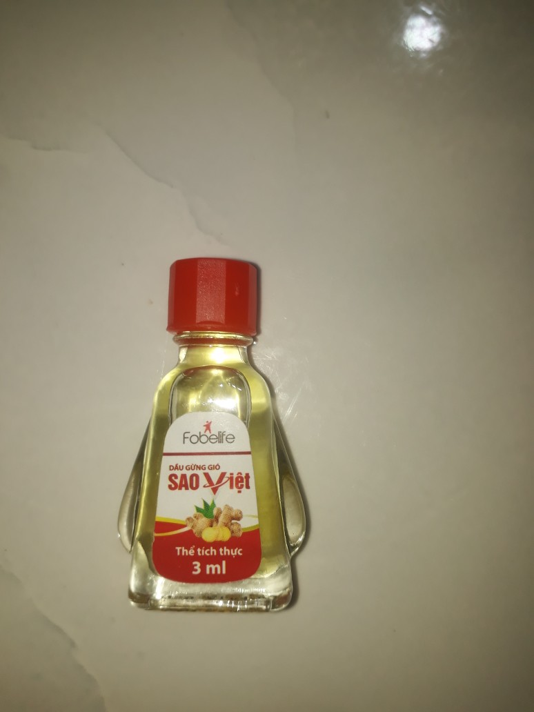 Dầu Đỏ Sao Việt Giúp Làm Ấm Cơ Thể Hỗ Trợ Tình Trạng Cảm Lạnh Dầu