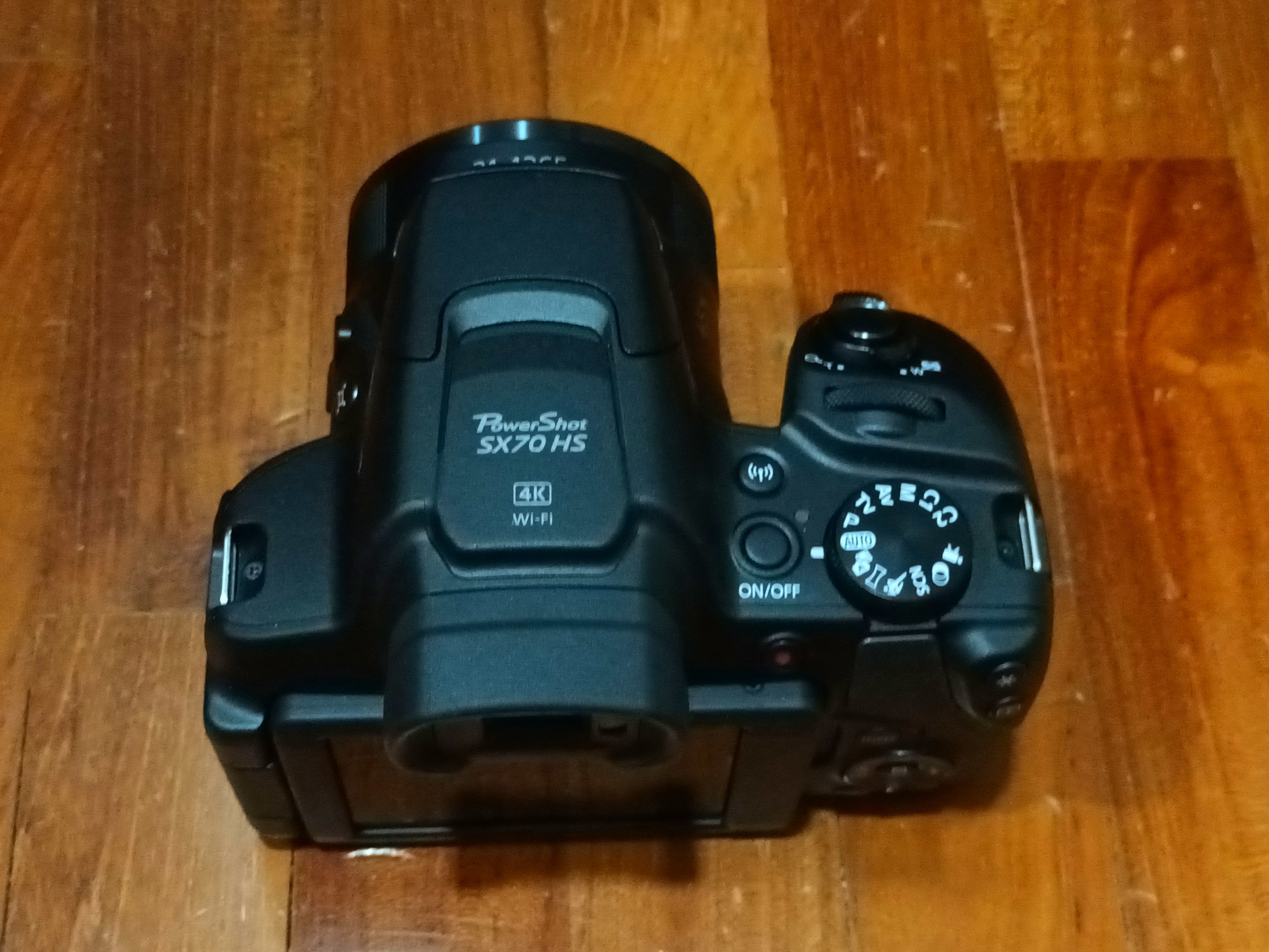 Canon PowerShot SX70 HS Digital Camera + 15 months local warranty