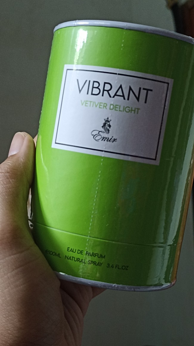 Paris Corner Emir Vibrant Vetiver Delight EDP - Unisex Eau De Parfum 100ml Spray