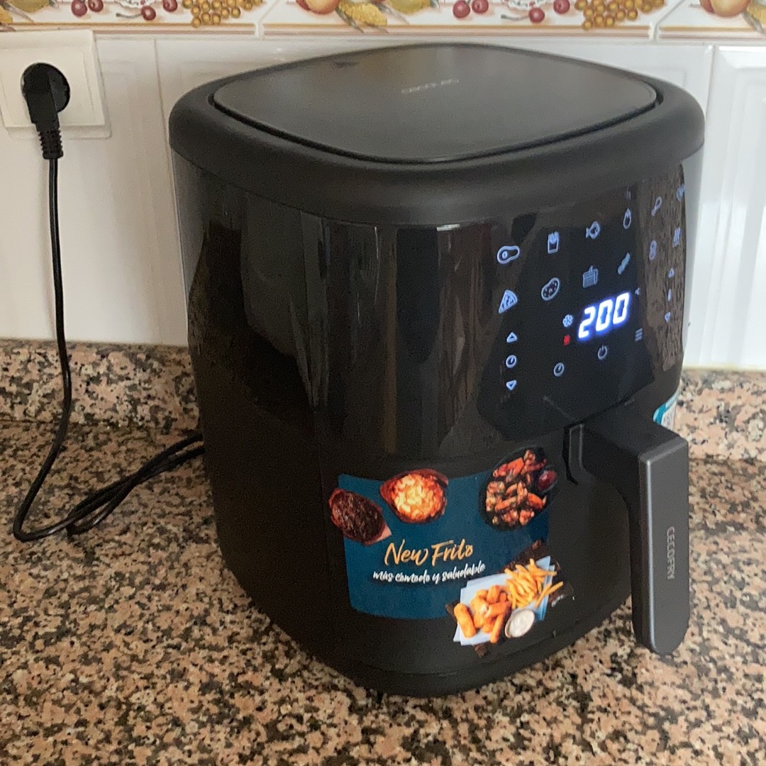 Cecotec Freidora de Aire sin Aceite de 3 L Cecofry Fantastik 3000 Air Fryer  1000 W, Digital, Tecnología PerfectCook, Diseño Moderno y Compacto, 9 Modo