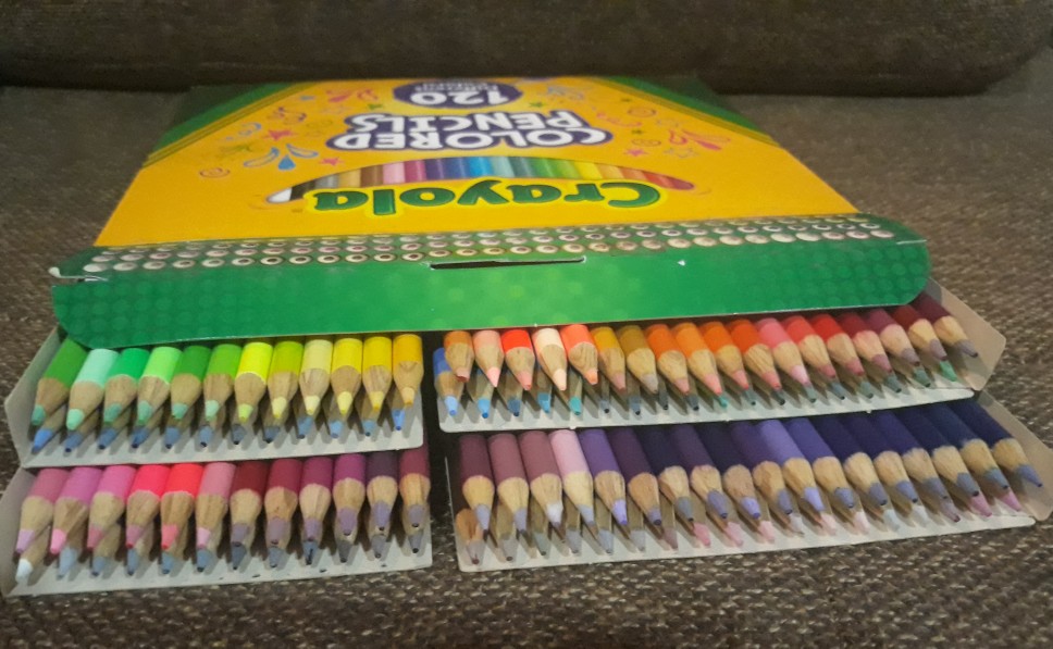 Crayola Crayons, 120 Count, Coloring Supplies, Gift for Kids