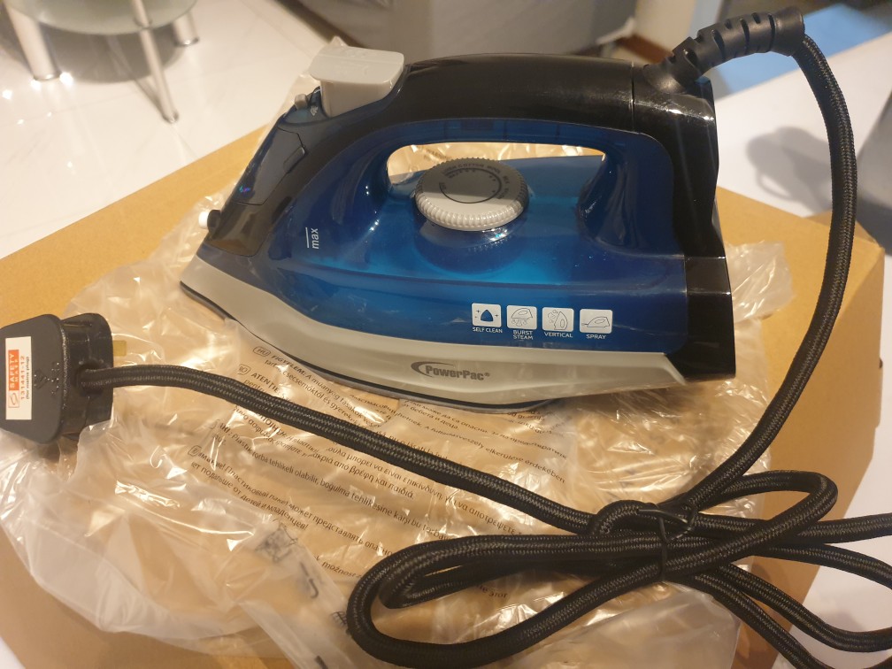 shark vertical steam iron