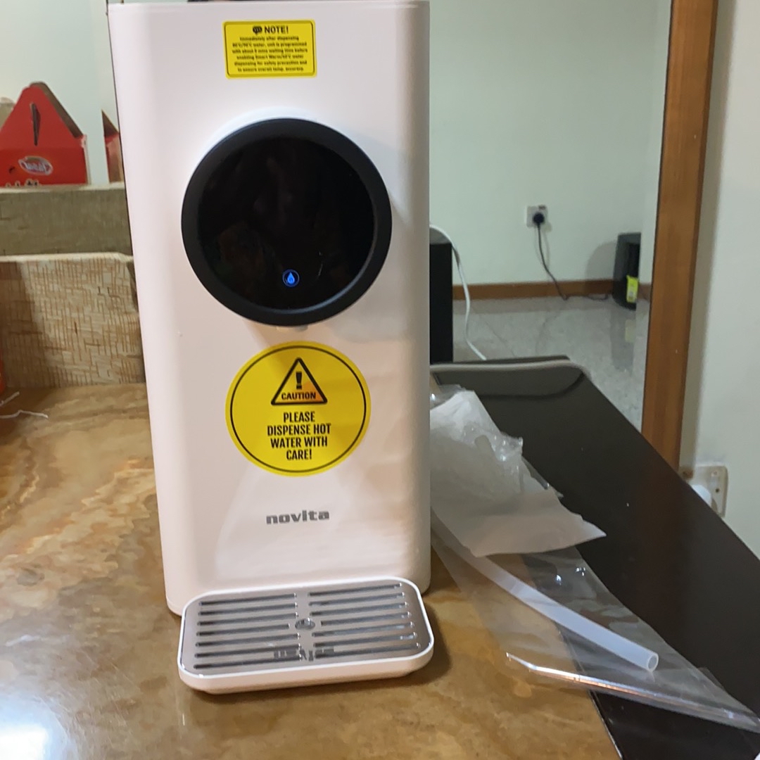 NOVITA W12 INSTANT HOT WATER DISPENSER Water Tank 25/40 - Main Image