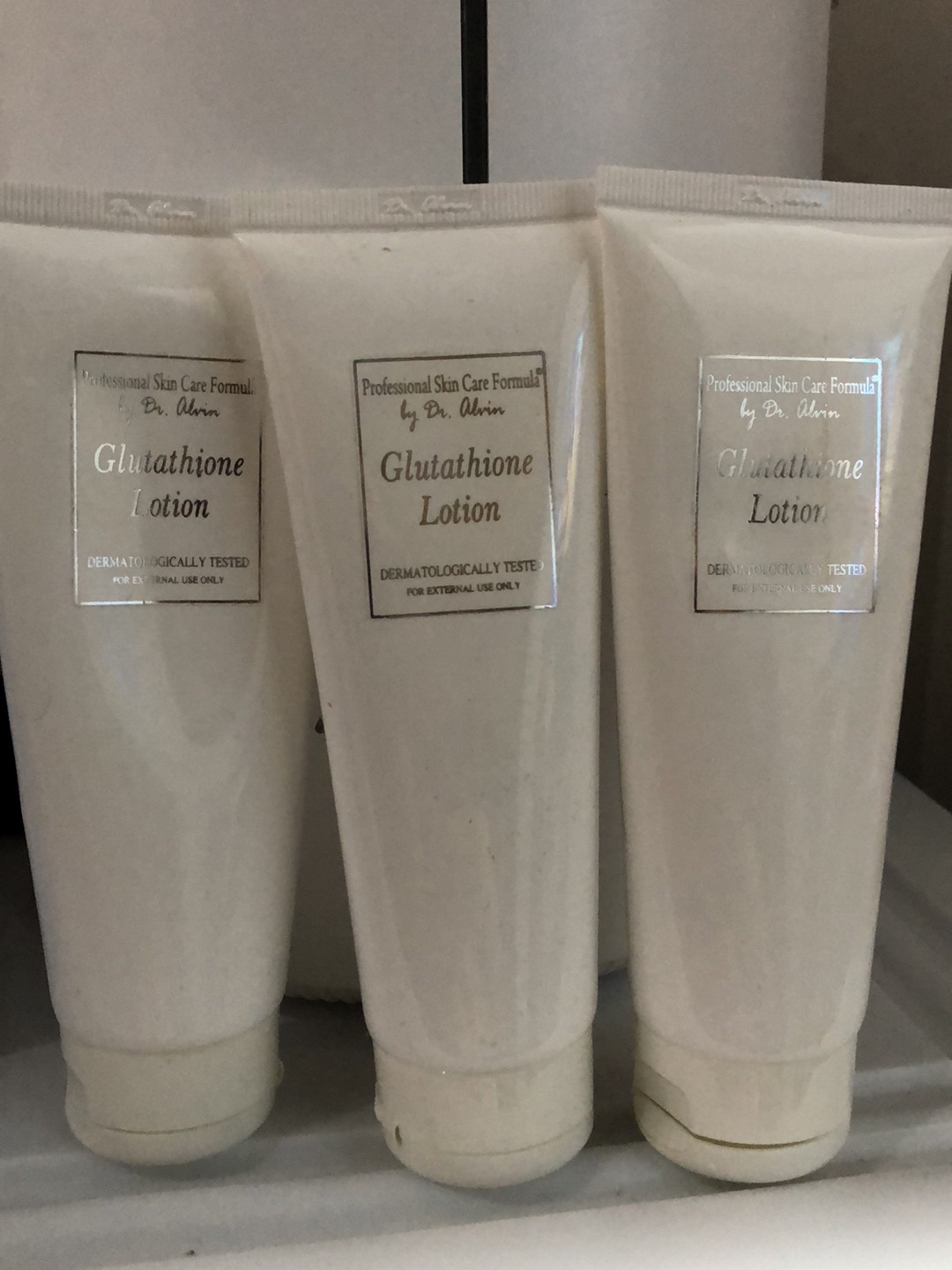 Dr Alvin Glutathione Lotion 120ml Whitening Moisturizing Lotion  Alcohol-Free Paraben-Free Lotion Dermatologically Tested Whitening Lotion  Normal Signs Of Ageing Dry Skin Lotion - Lazada | Lazada PH