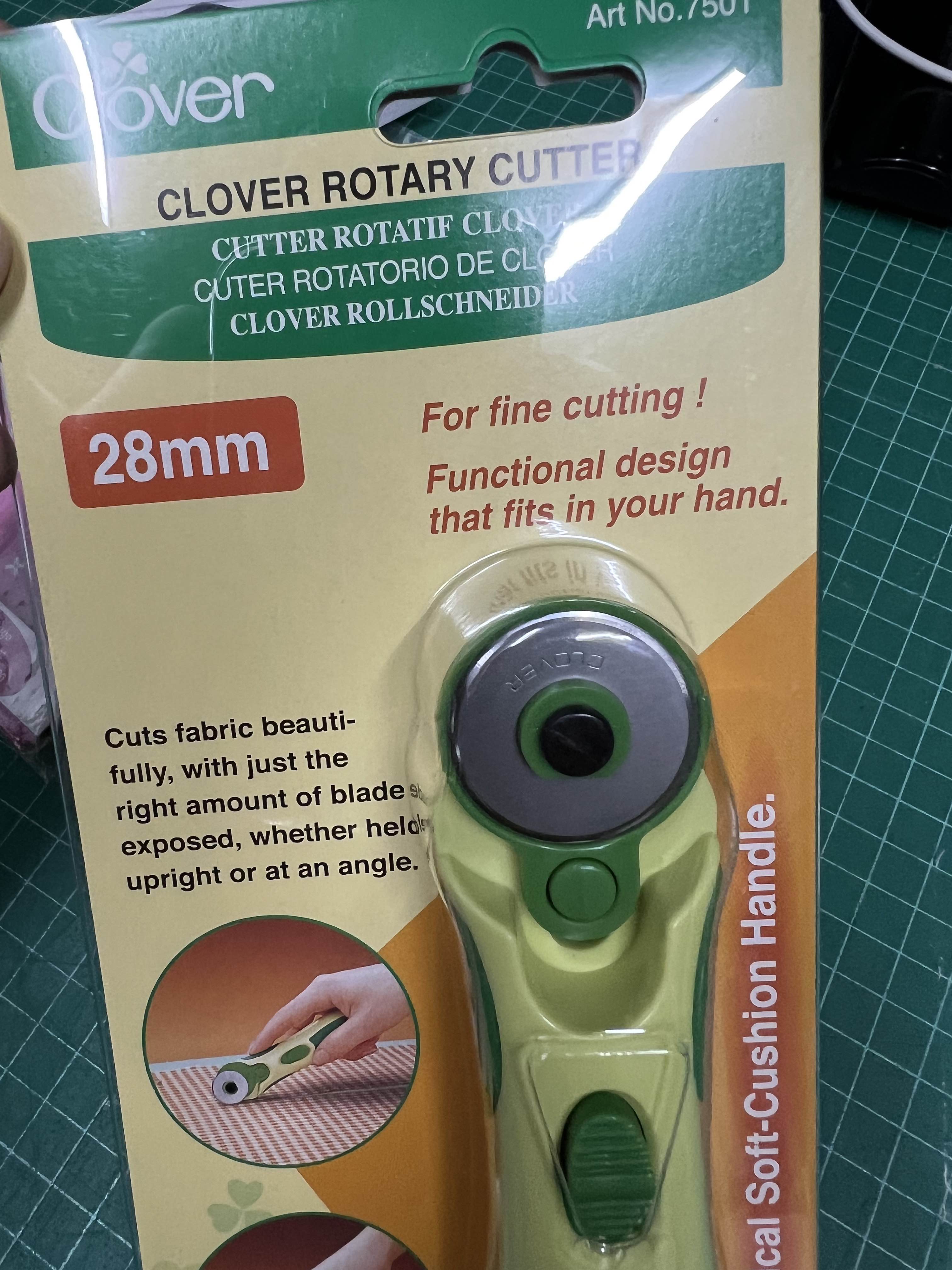 Clover - Cutter Rotatif 7501 (28 mm)