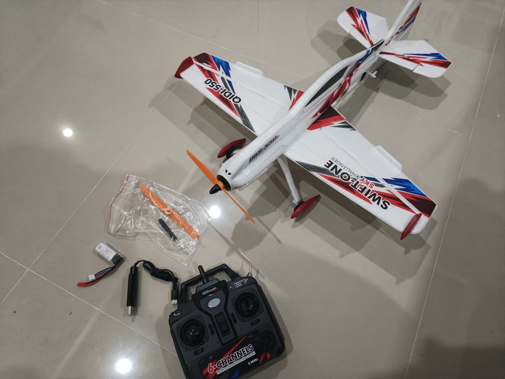 QIDI-550 SWIFT-ONE ラジコン飛行機　ブラシレス　フルセット QIDI-550 SWIFT-ONE ラジコン飛行機 ブラシレス フルセット