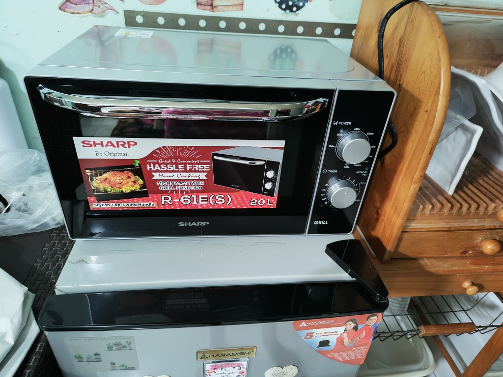 sharp microwave oven with grill r 61e s 20 liters