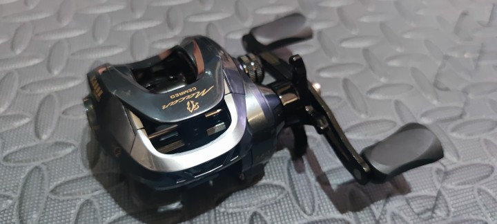 SEASIR Mercury Baitcasting Fishing Reel 5+1BB 7.2:1 204g Drag 8kg 10-level  Brake System with 8pcs N52 metal drag clicker