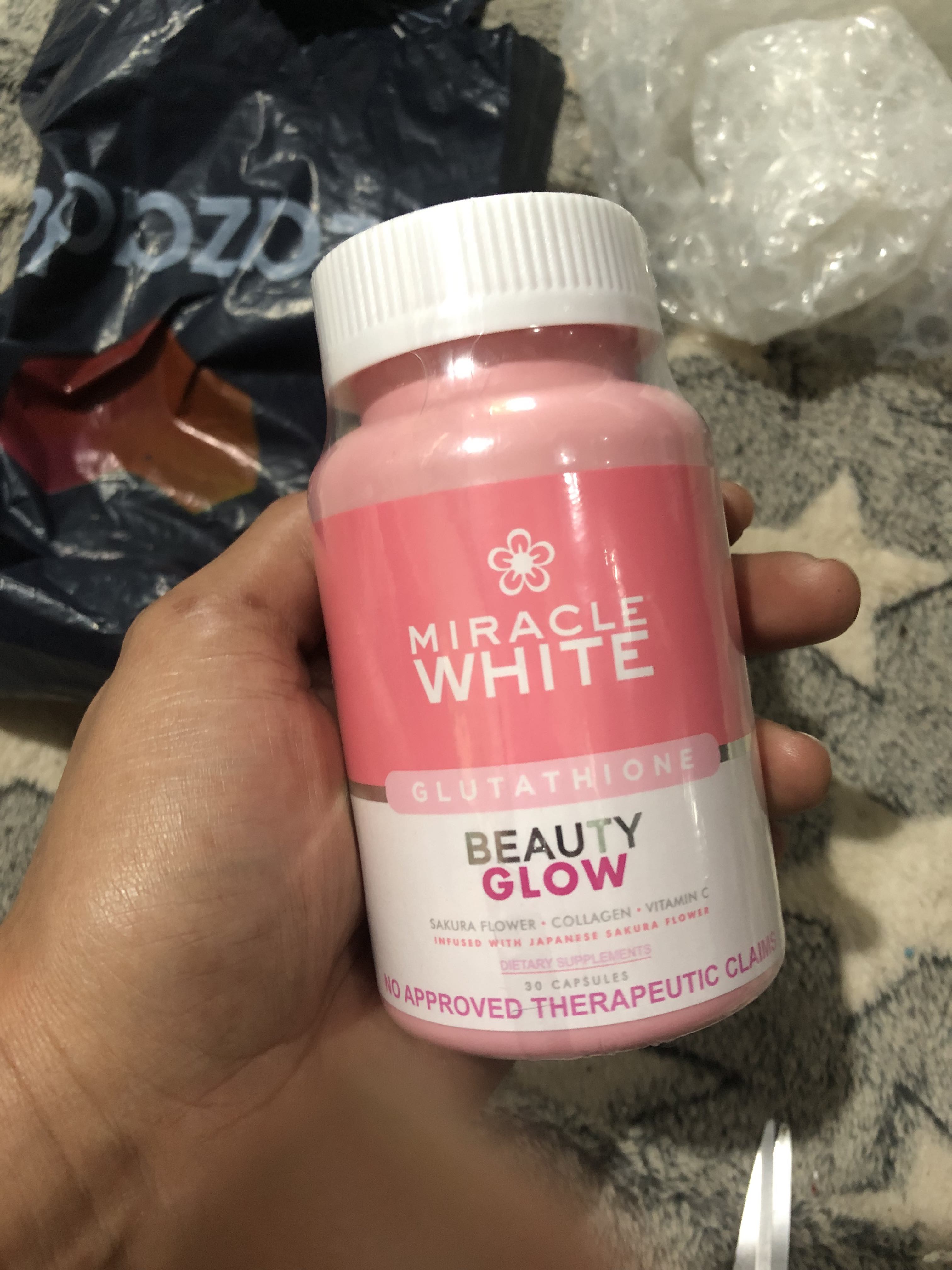 Miracle White Glow Vitamins Glutathione Capsule