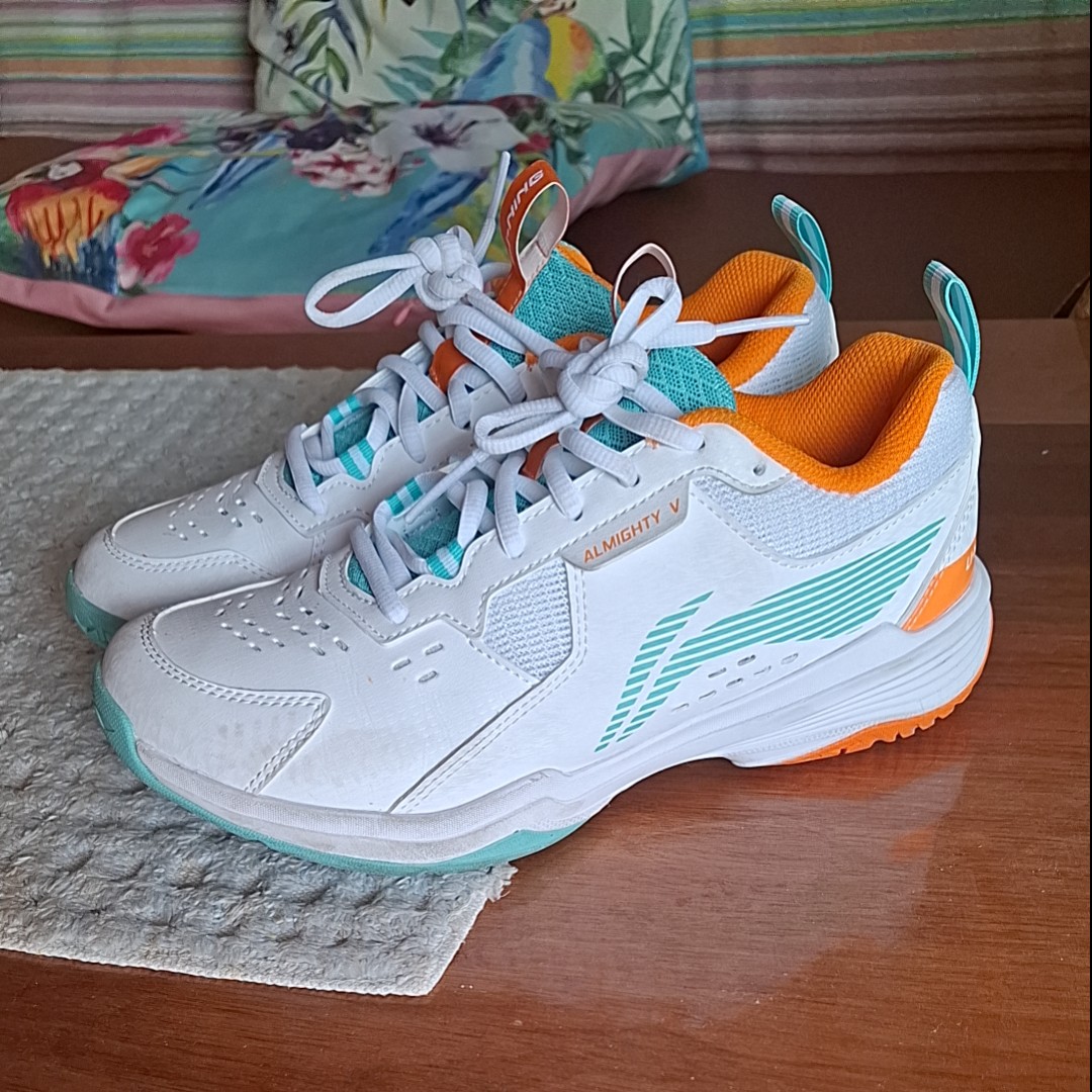 Li-Ning AYTT001 250mm 日本未発売カラー 楽天市場】LI-NING AYTT001 バドミントンシューズ(ユニ/メンズ