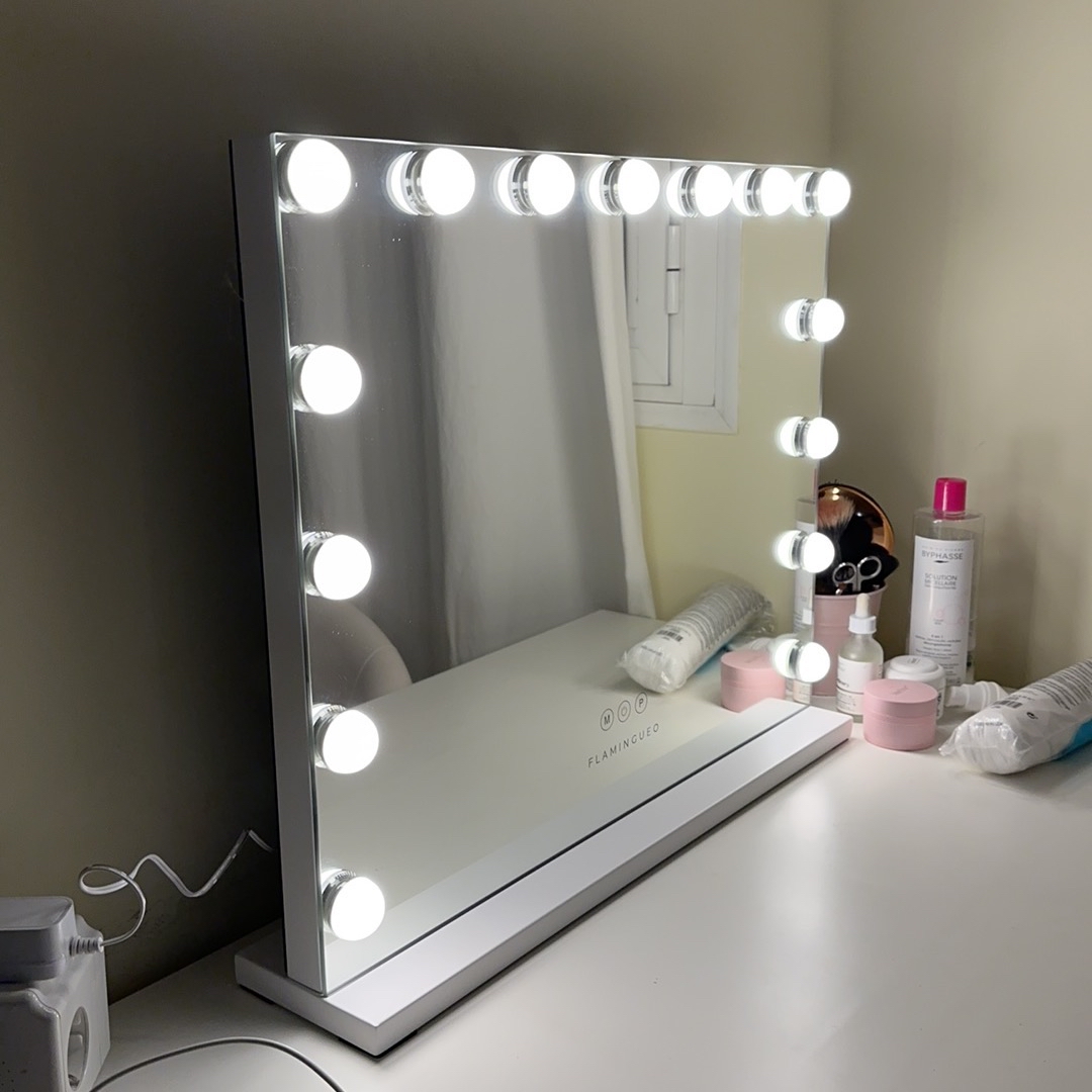 Flamingueo Espejo Maquillaje con Luz 30x45 cm Espejo Led 12 Bombillas  Posición Regulable 3 Modos Espejo de Mesa