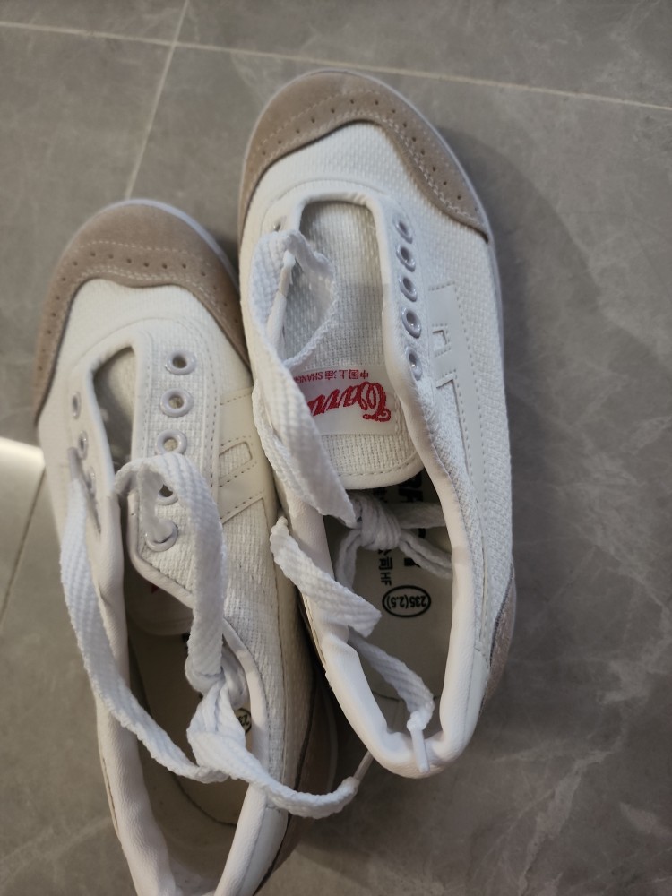 WARRIOR ALL WHITE BLACK SIZE 28-40 LACE School Shoes Indoor WARRIOR ALL WHITE BLACK SIZE 28-40 LACE School Shoes Indoor