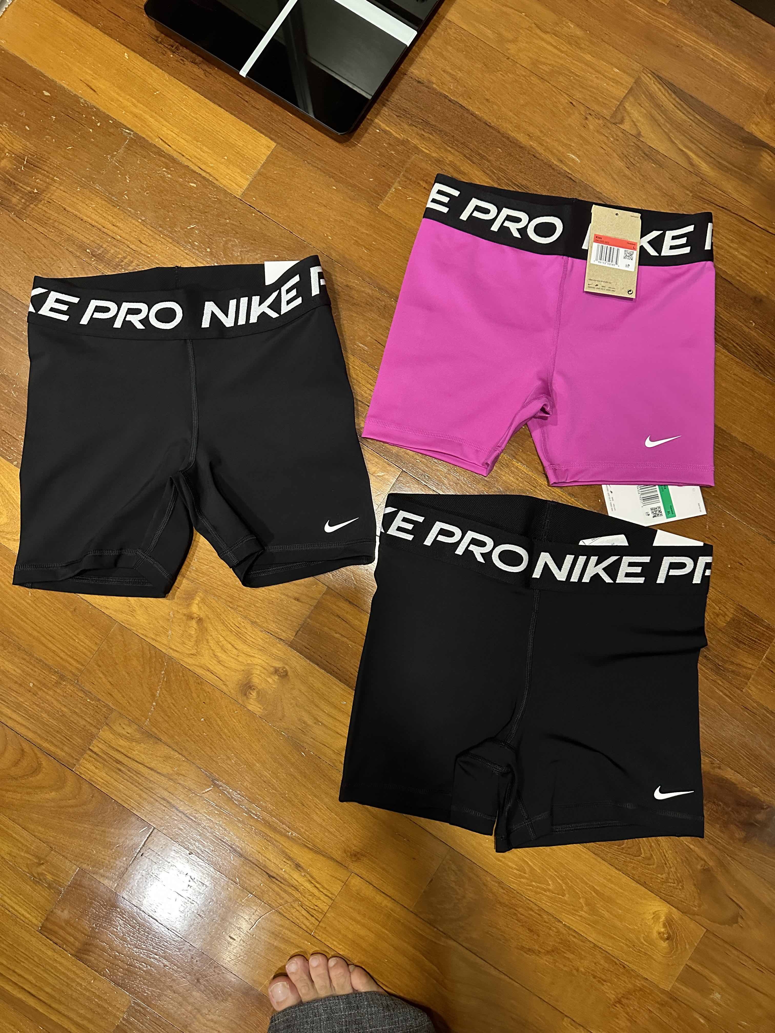 Nike Pro Women's Mid-Rise 8cm (approx.) Graphic Shorts