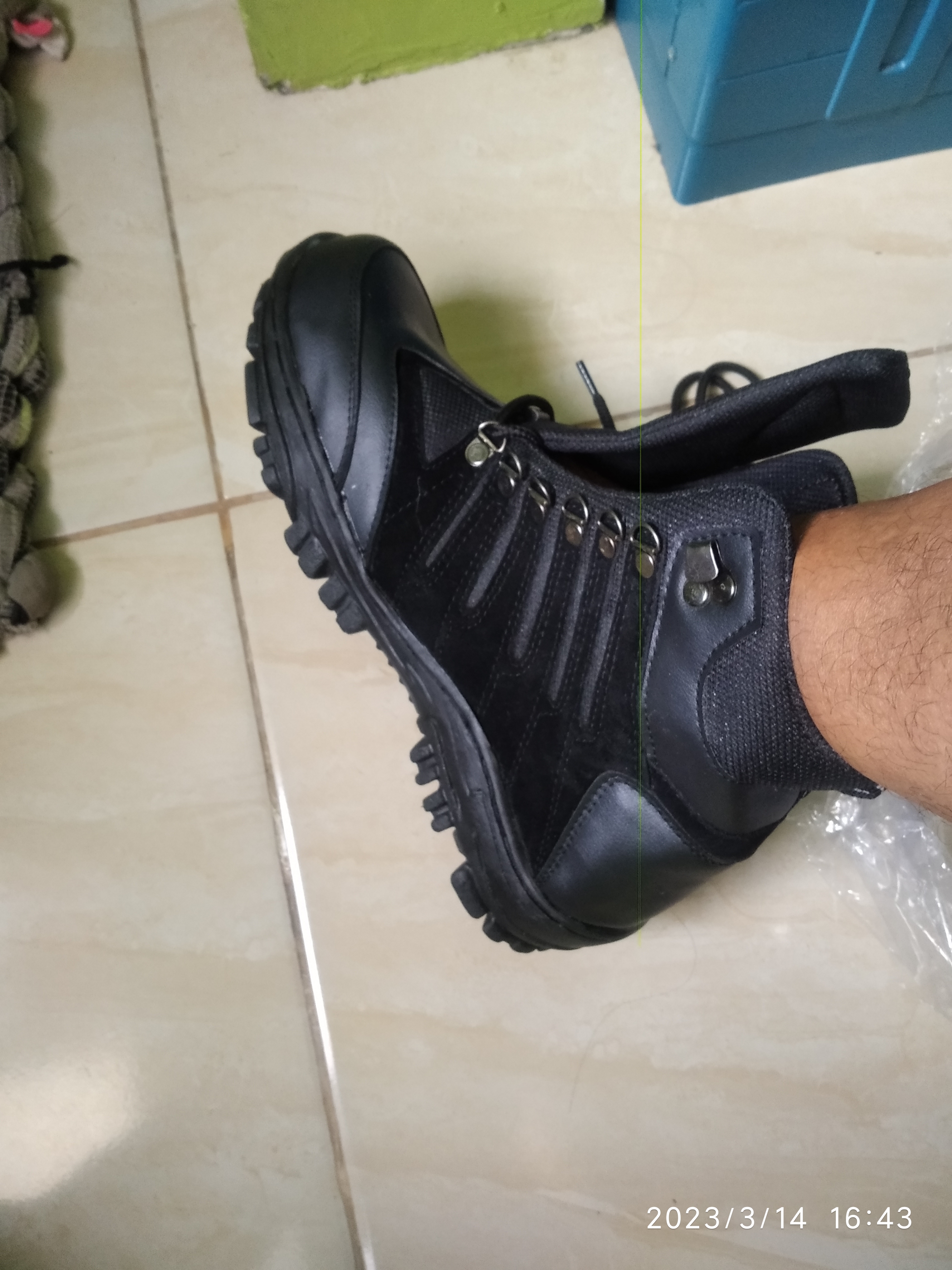 Sepatu hot sale safety wolverine