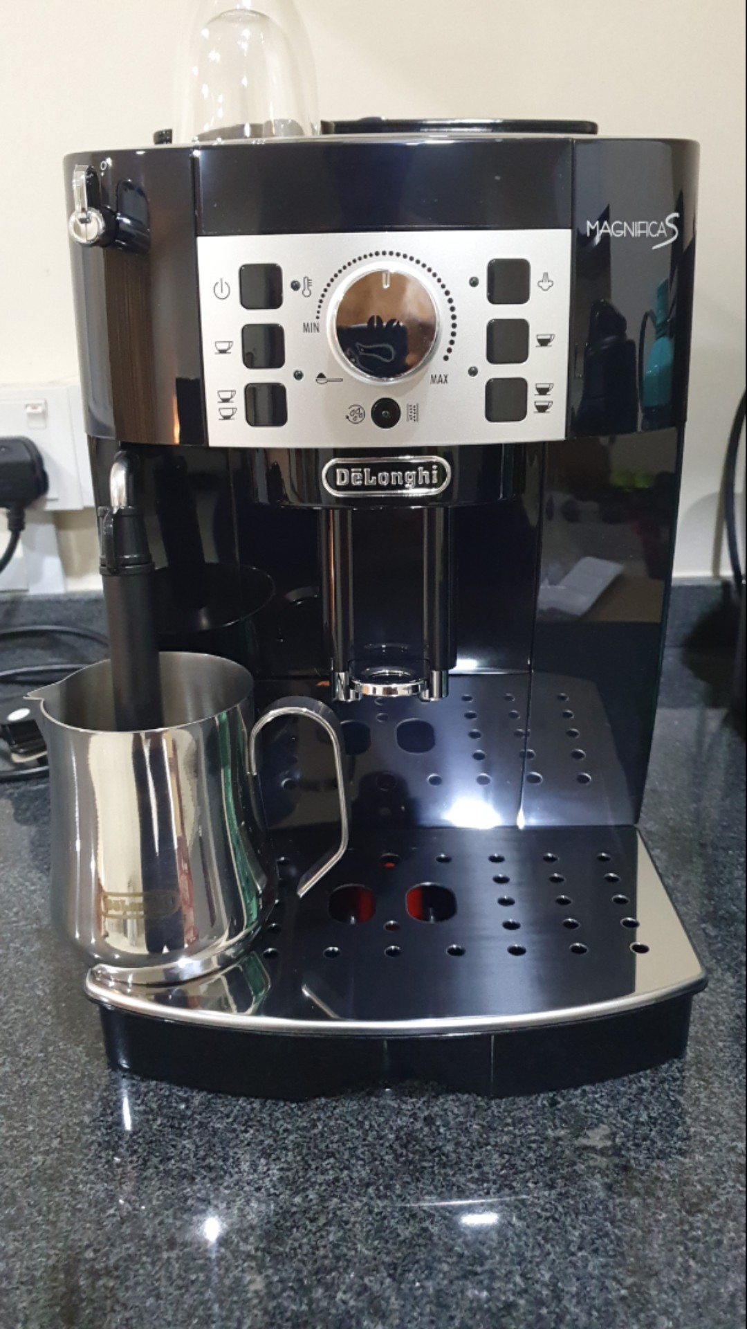 Delonghi Ecam Delonghi Magnifica Olx Delonghi Magnifica Ecam22110b