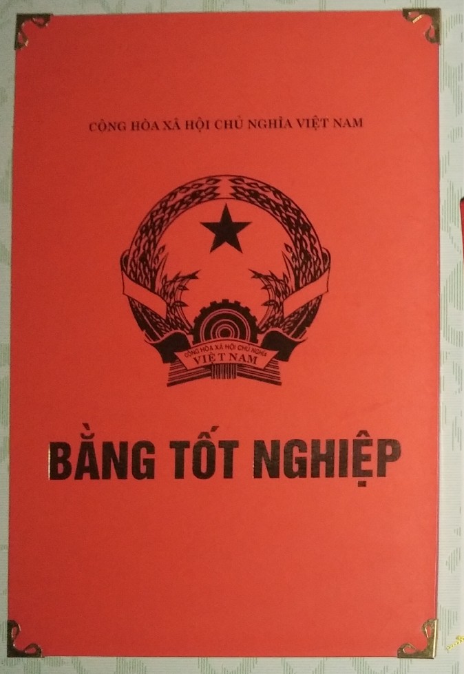 Freeship] Bằng Tốt Nghiệp Chụp Ảnh Chât Lượng - Là Phụ Kiện Kết Hợp Chụp  Hình Cùng Áo Cử Nhân | Lazada.Vn