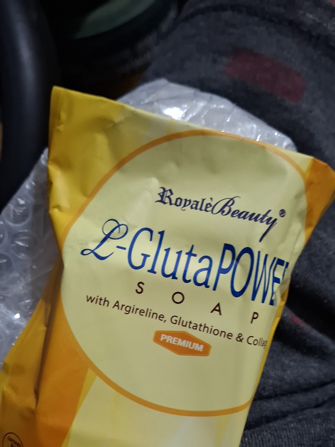 royale l glutathione soap Royale L-Gluta Power Anti Ageing Glutathione Collagen Shea Butter Facial Soap 90g Anti Aging Soap Alpha Arbutin Soap - Lazada