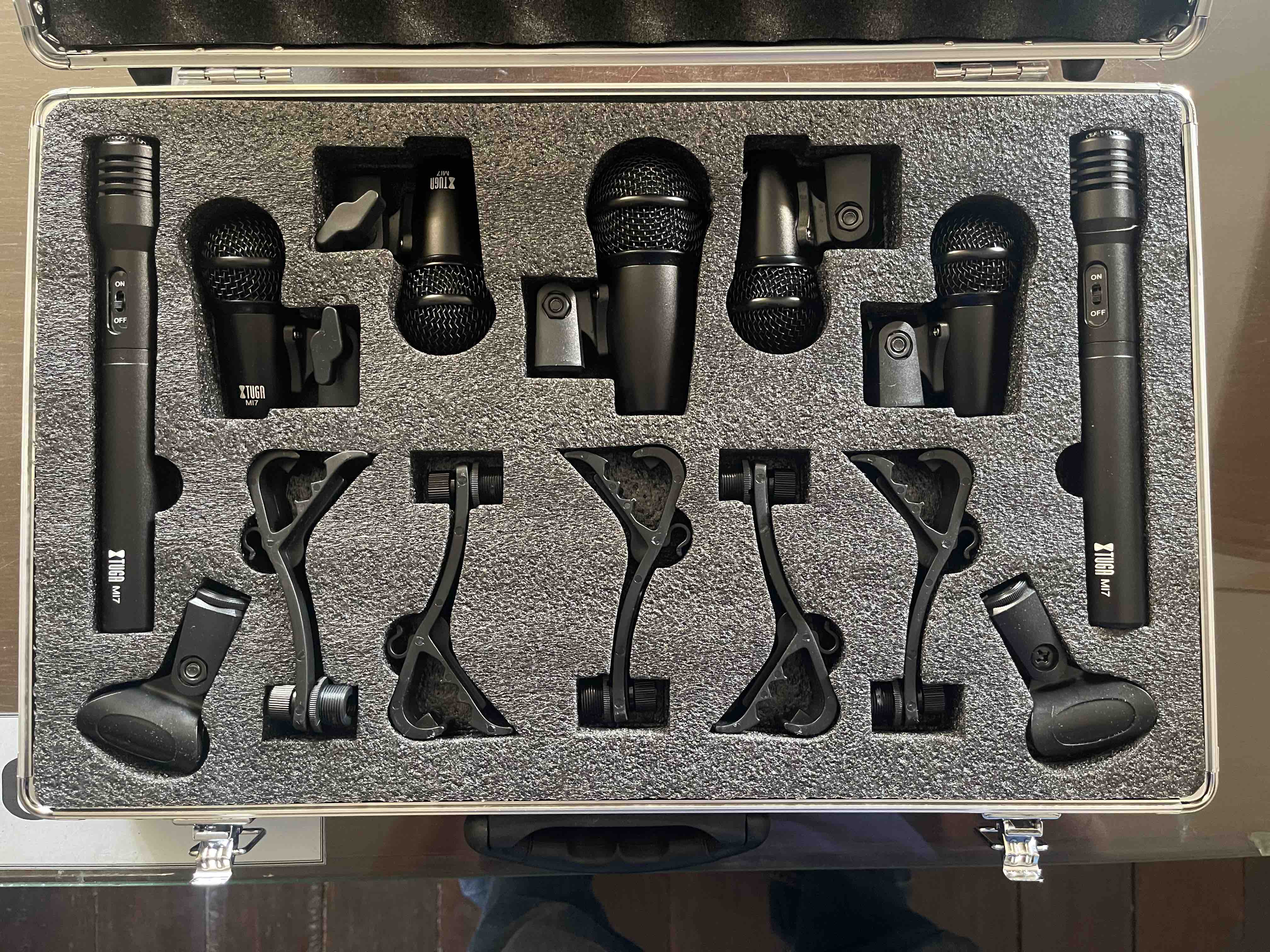 XTUGA MI7 Kit de Microphone de Batterie Dynamique Filaire de 7 Pièces Full  Metal - Kit de Microphone de Basse pour Batterie Vocale Autres Instruments