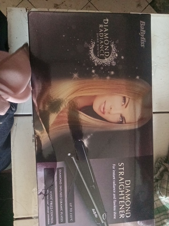 Harga babyliss clearance radiance diamond straightener