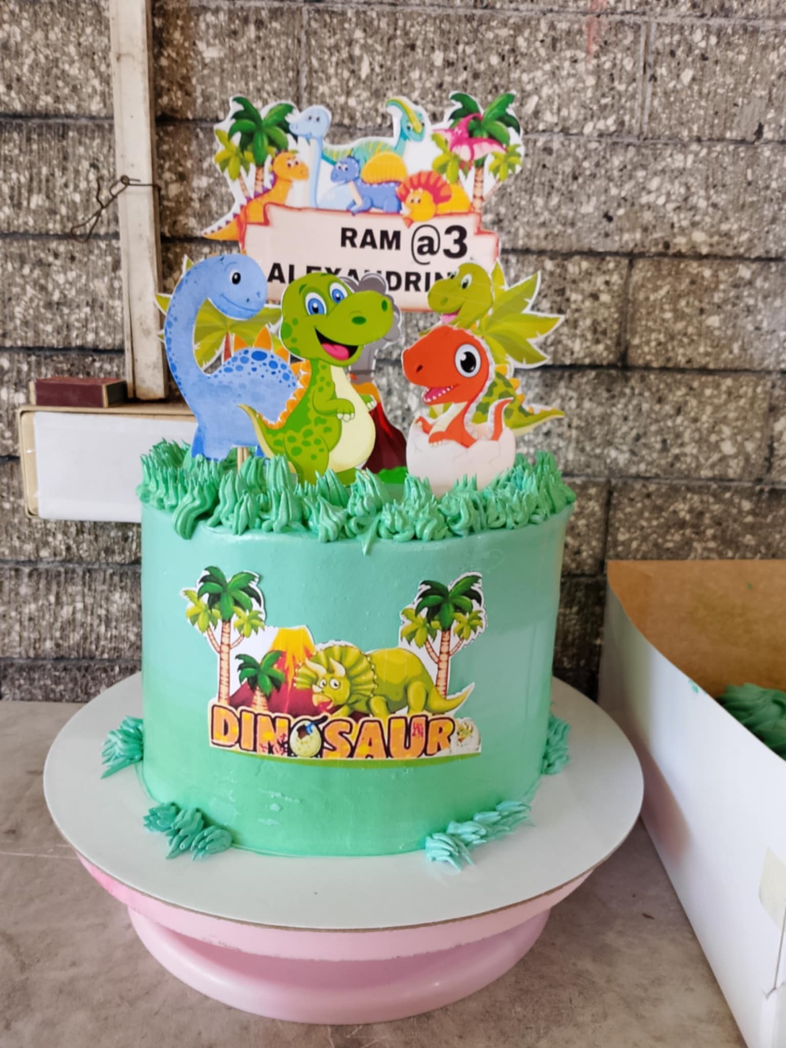 Acquista 119 pezzi Forniture per Feste Dinosauri Decorazioni a Tema Festa  Piccolo Dino Set Banner Palloncini per Bambini Festa di Compleanno Bambino  Decorazioni Baby Shower in Italia a partire da 14 | Joom, image size:1536x2048